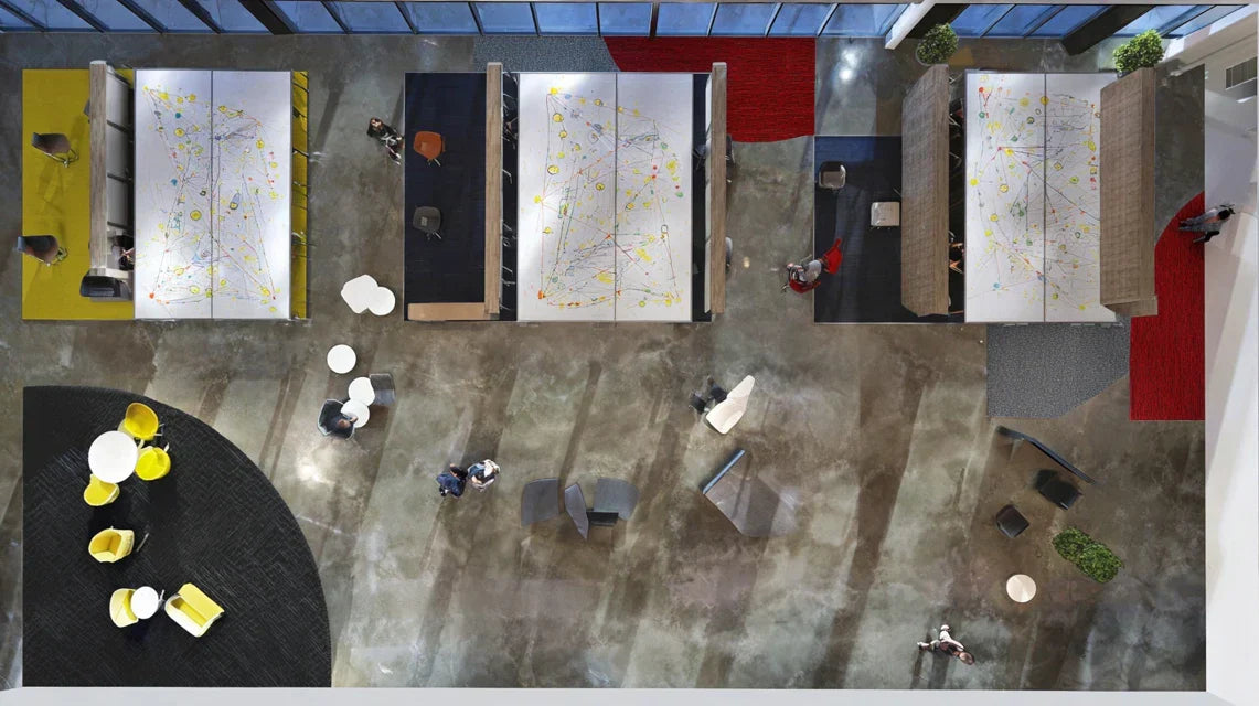 Utiliser l’art mural pour structurer un open space