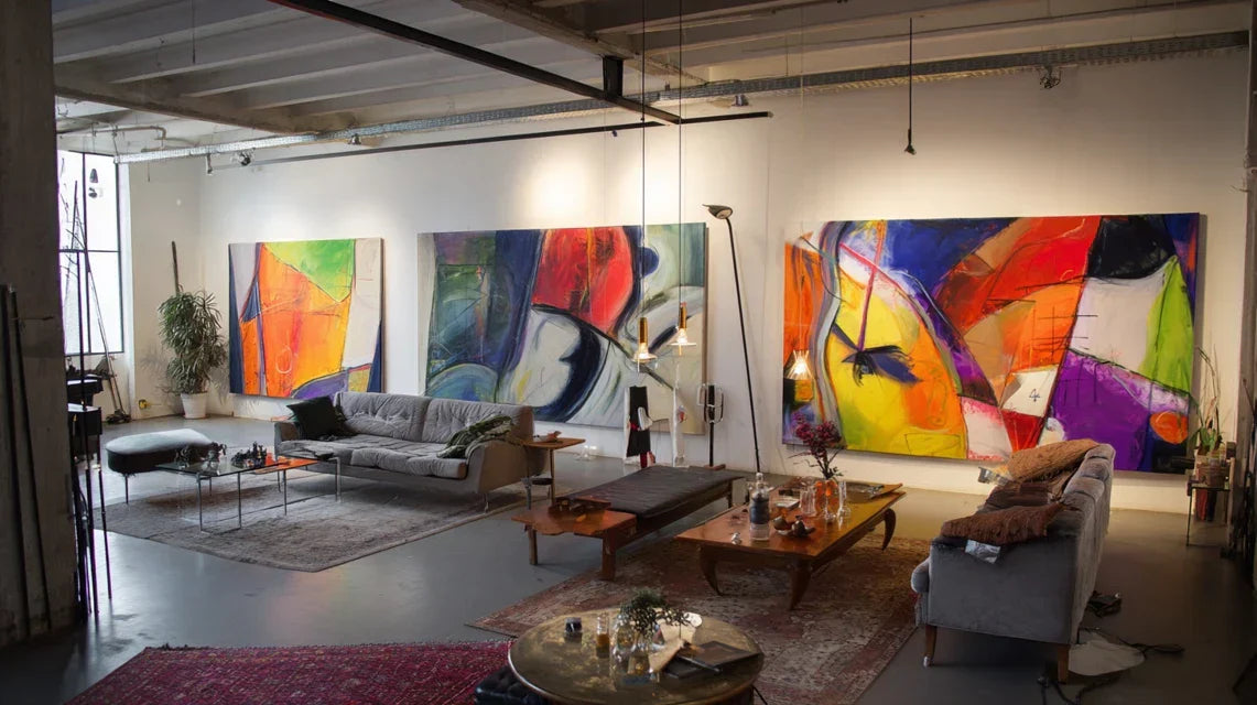 Choisir ses tableaux en même temps que son mobilier : pourquoi c’est plus cohérent ?