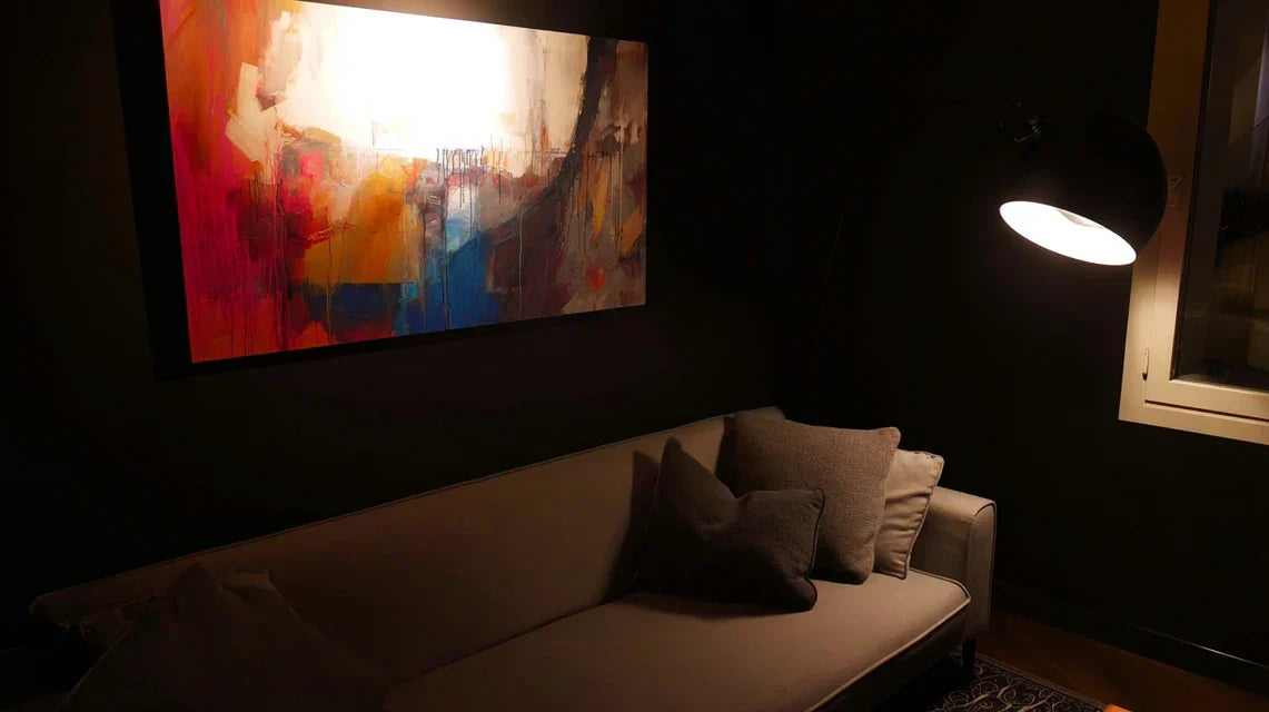 Tableau dans un angle sombre : ajouter un éclairage sans percer