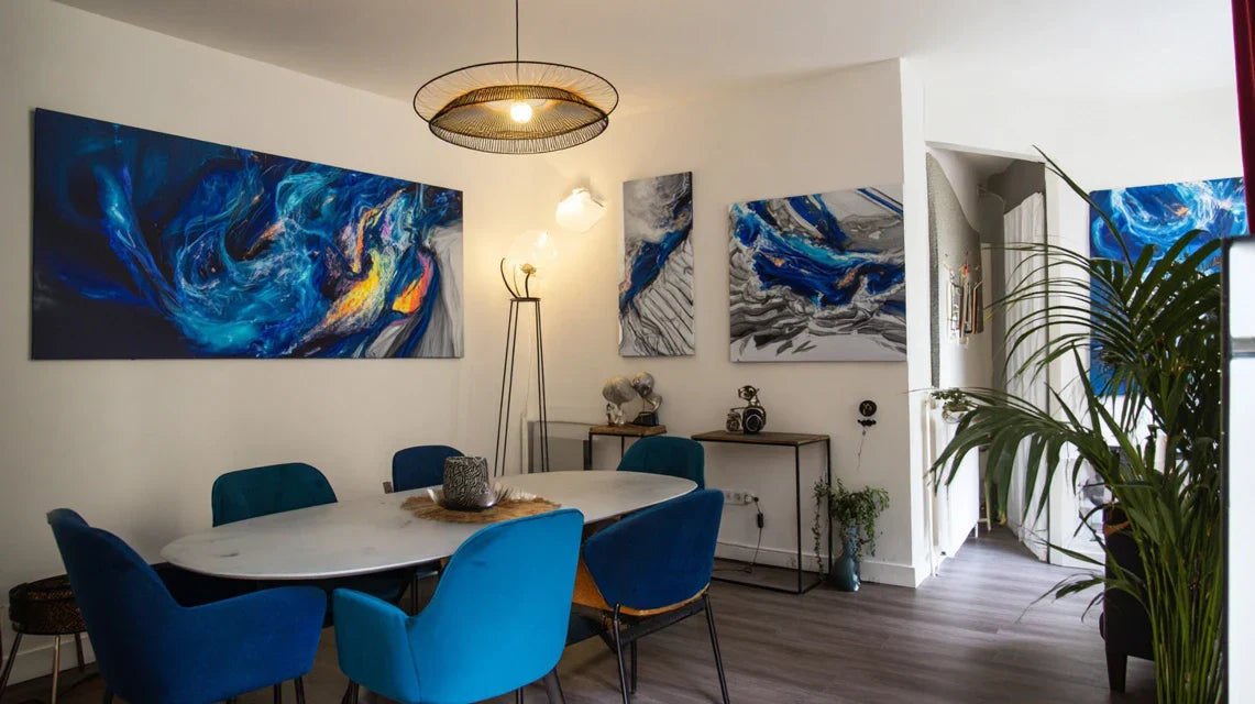 Ambiance, lumière, couleurs : comment l’œil perçoit un tableau dans son environnement