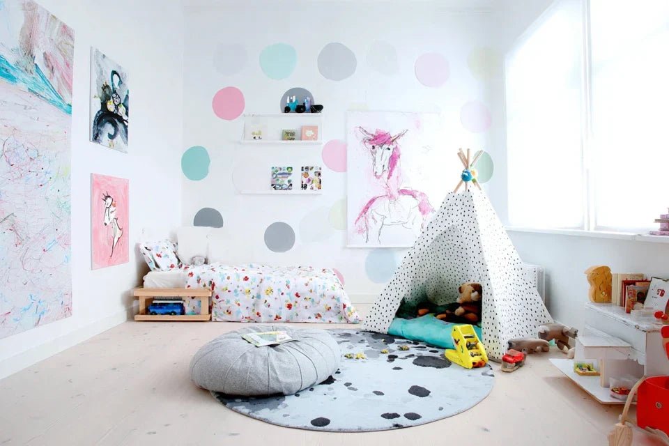 Comment décorer une chambre d’enfant avec des tableaux sans risque ?
