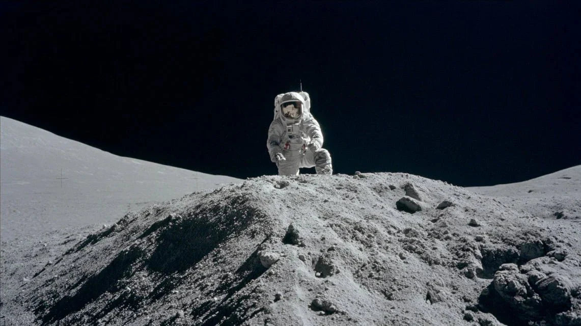 Conquête lunaire dans les magazines : imagerie des années 60