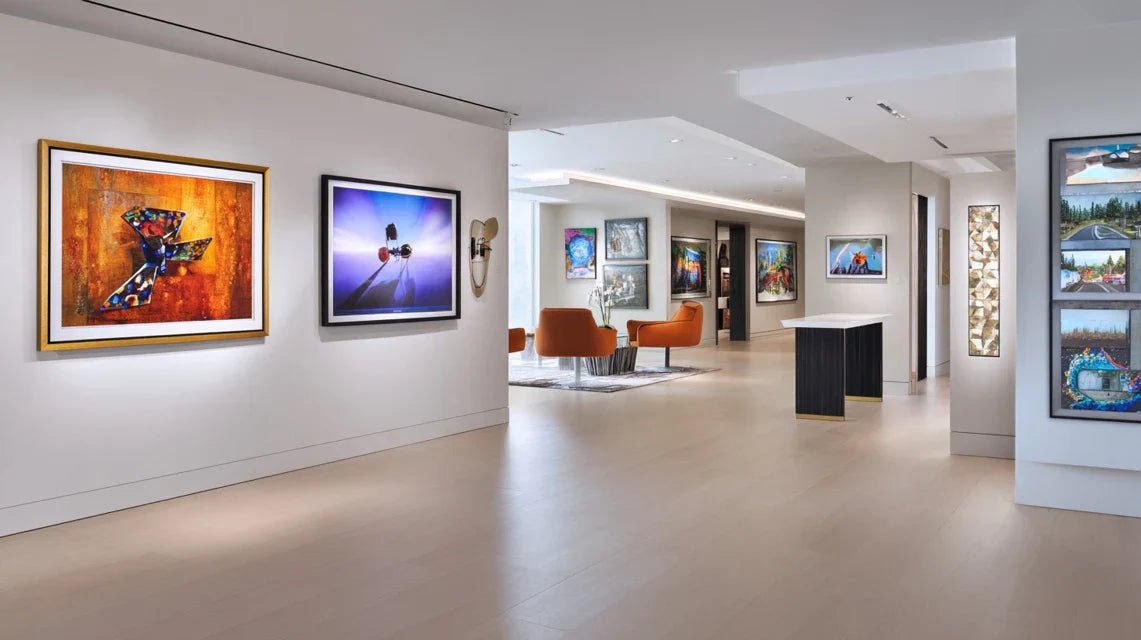 Entretenir ses tableaux dans une maison avec animaux ou enfants