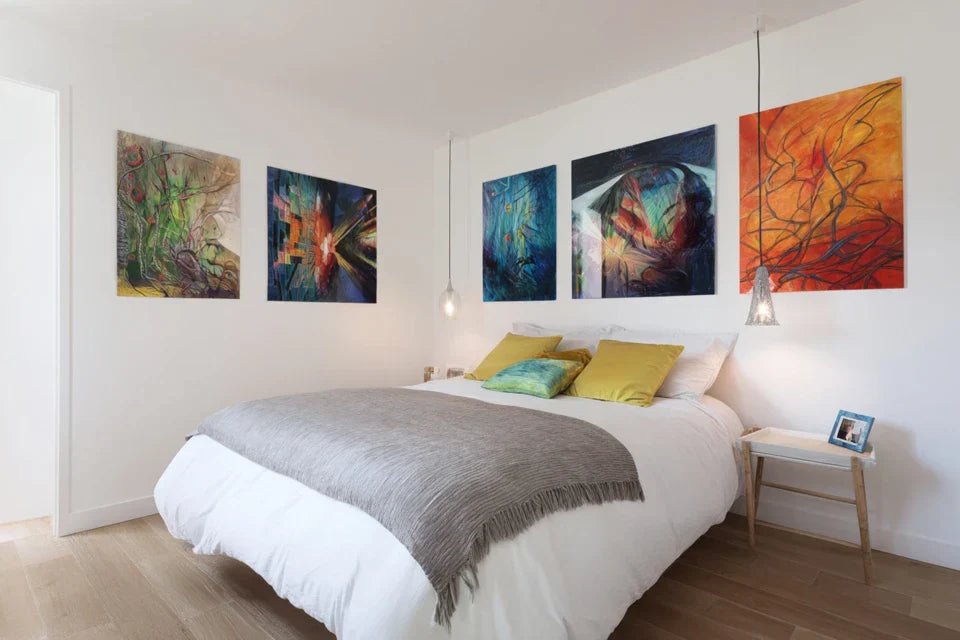 Quels tableaux privilégier pour une ambiance apaisante dans une chambre à coucher ?