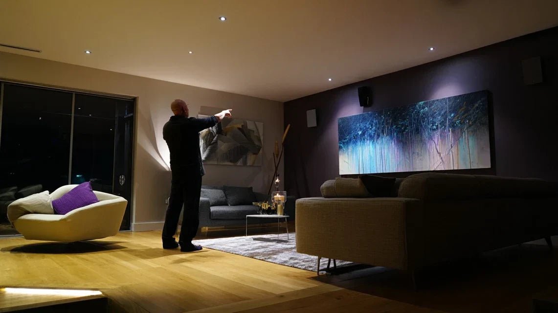 Salle de jeux / multimédia : décorer sans perturber l’écran