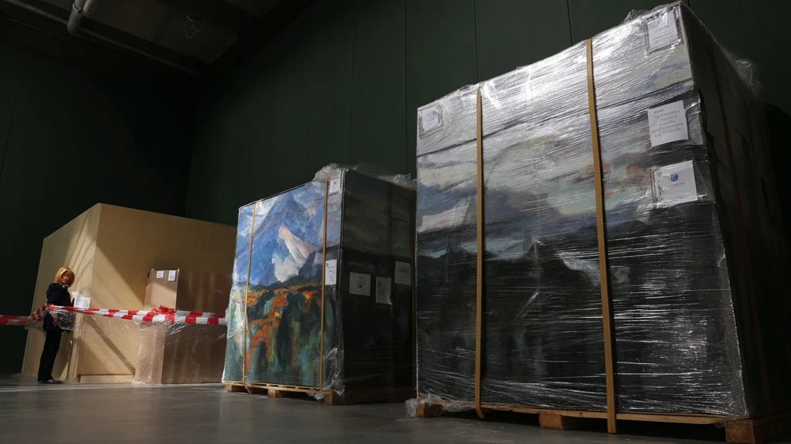 Solutions de conditionnement préventif : bien stocker son tableau mural, c’est déjà préserver