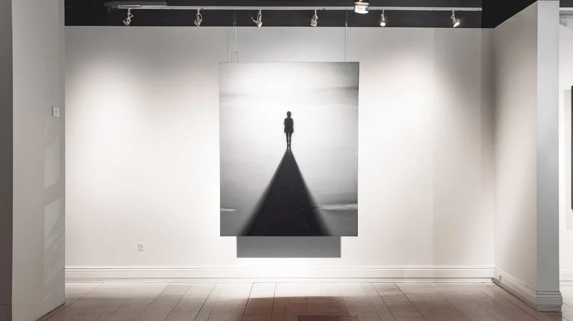 Tableau flottant : l’effet galerie qui donne du relief à vos murs