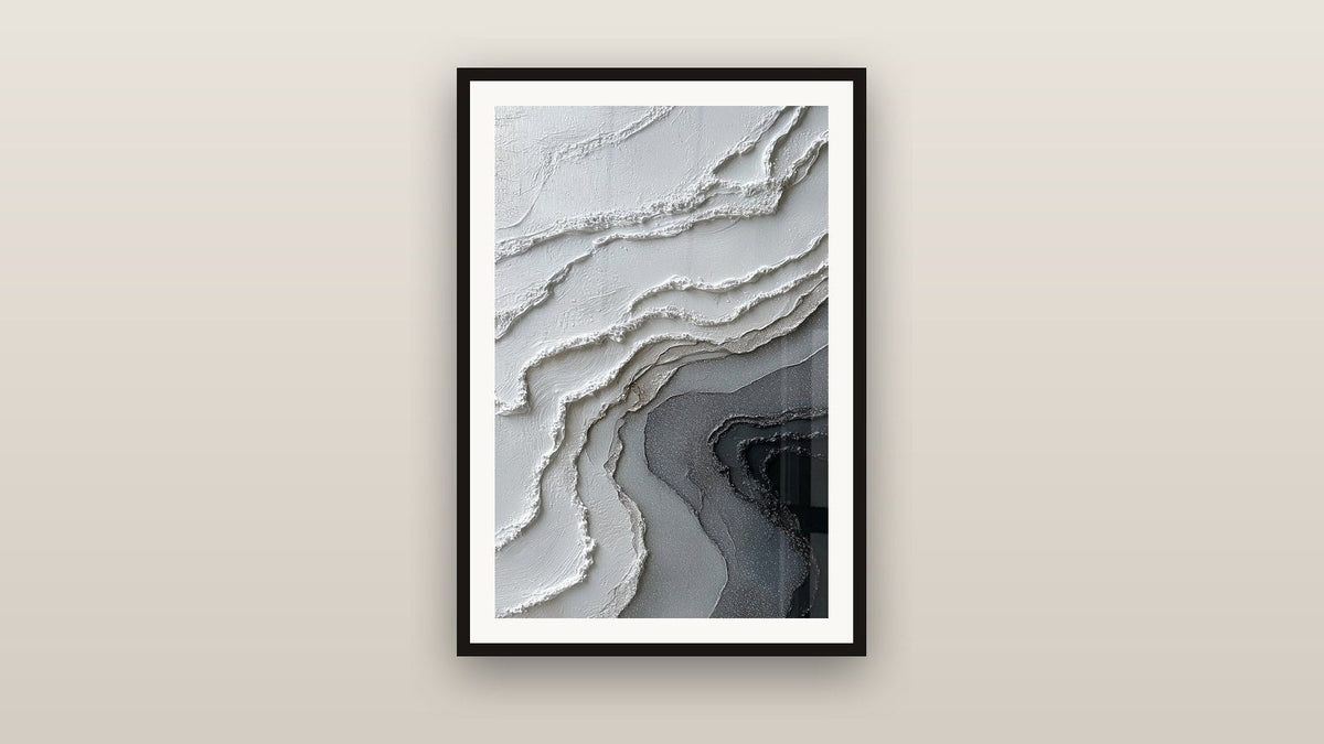 Tableau encadré sur un mur