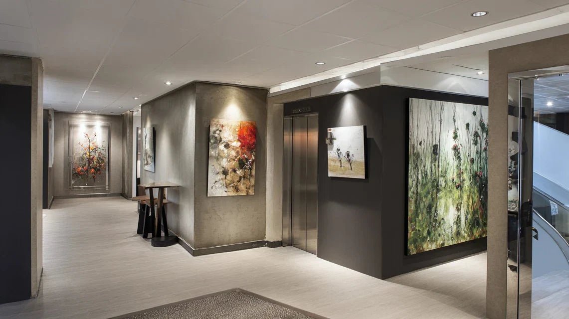 Tableaux discrets mais percutants pour habiller vos zones de passage