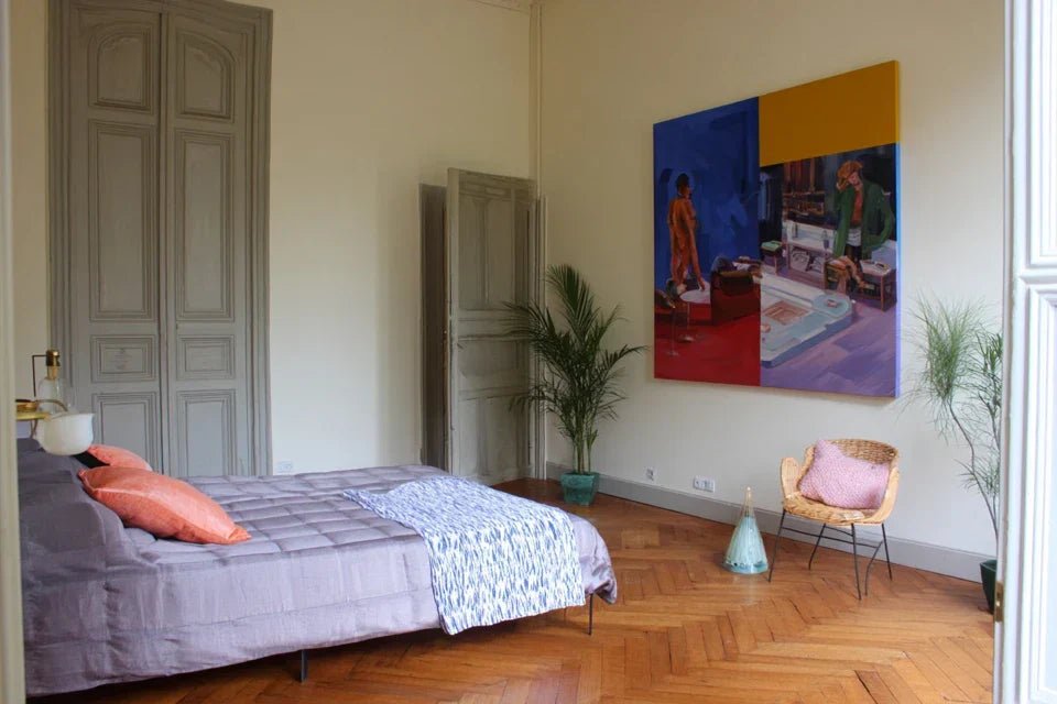 Transformer une chambre d’amis impersonnelle avec un tableau de caractère