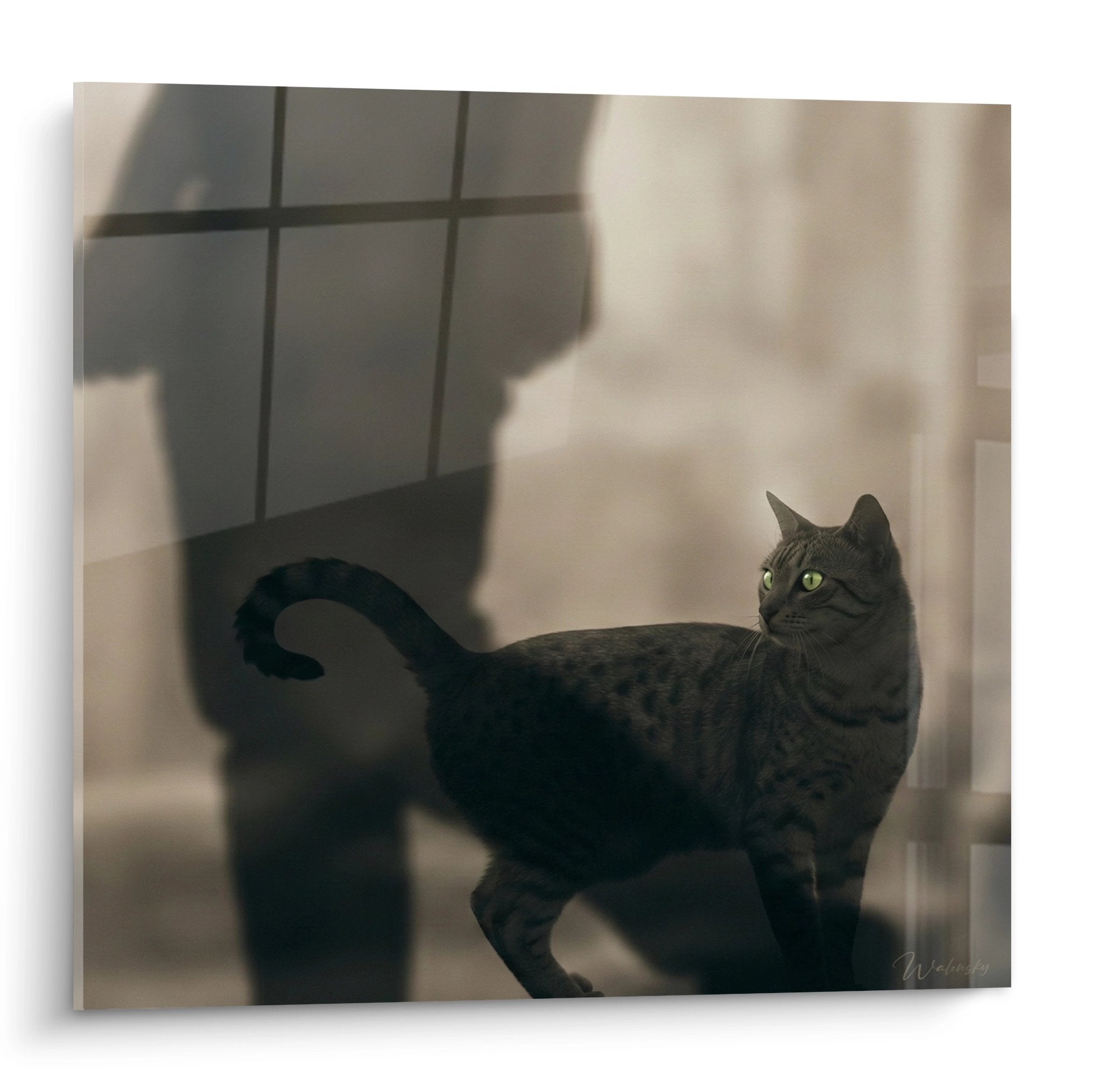 Quadro gatto Egyptian Mau grigio con occhi verdi in piedi in cucina moderna, decorazione murale arte felina