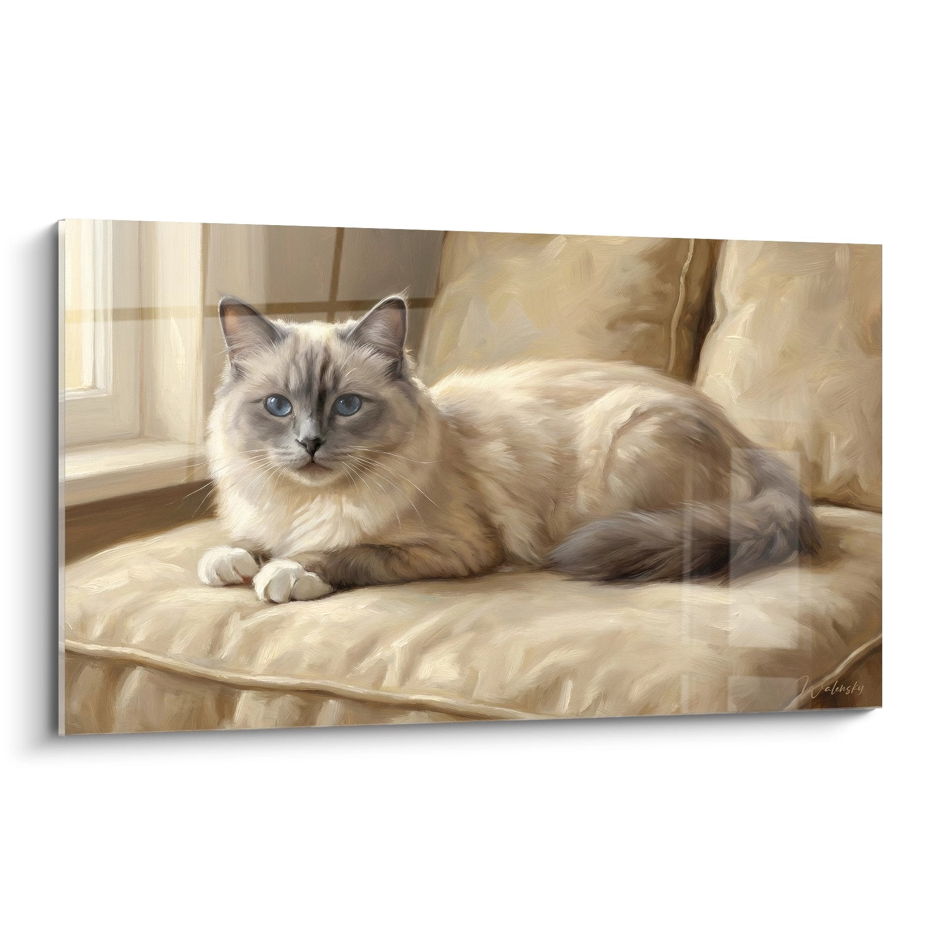 Quadro gatto birmano con occhi blu disteso su cuscino dorato vicino a una finestra, stile pittorico elegante