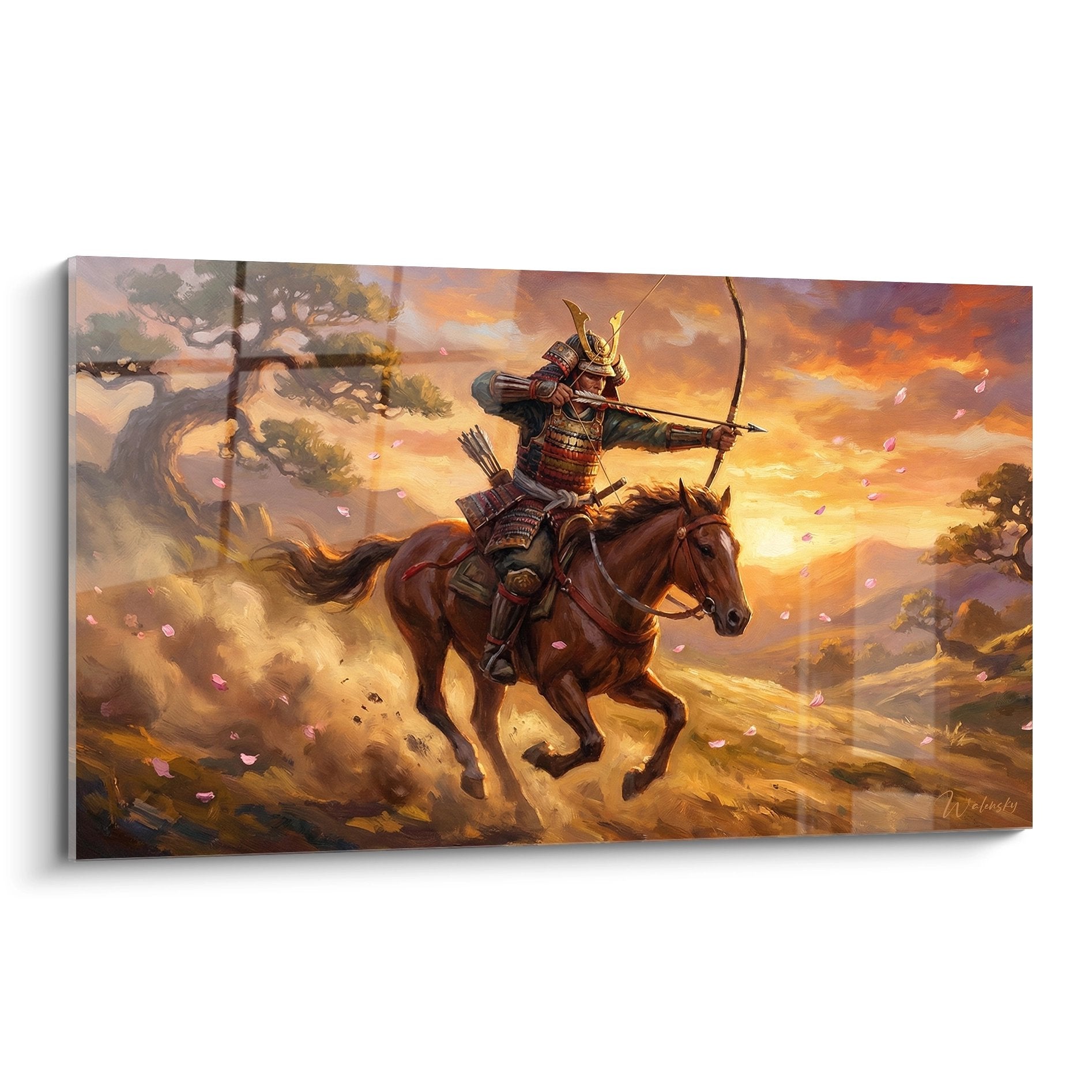 Tableau d'art représentant un archer samouraï en armure tirant à l'arc sur son cheval au coucher de soleil