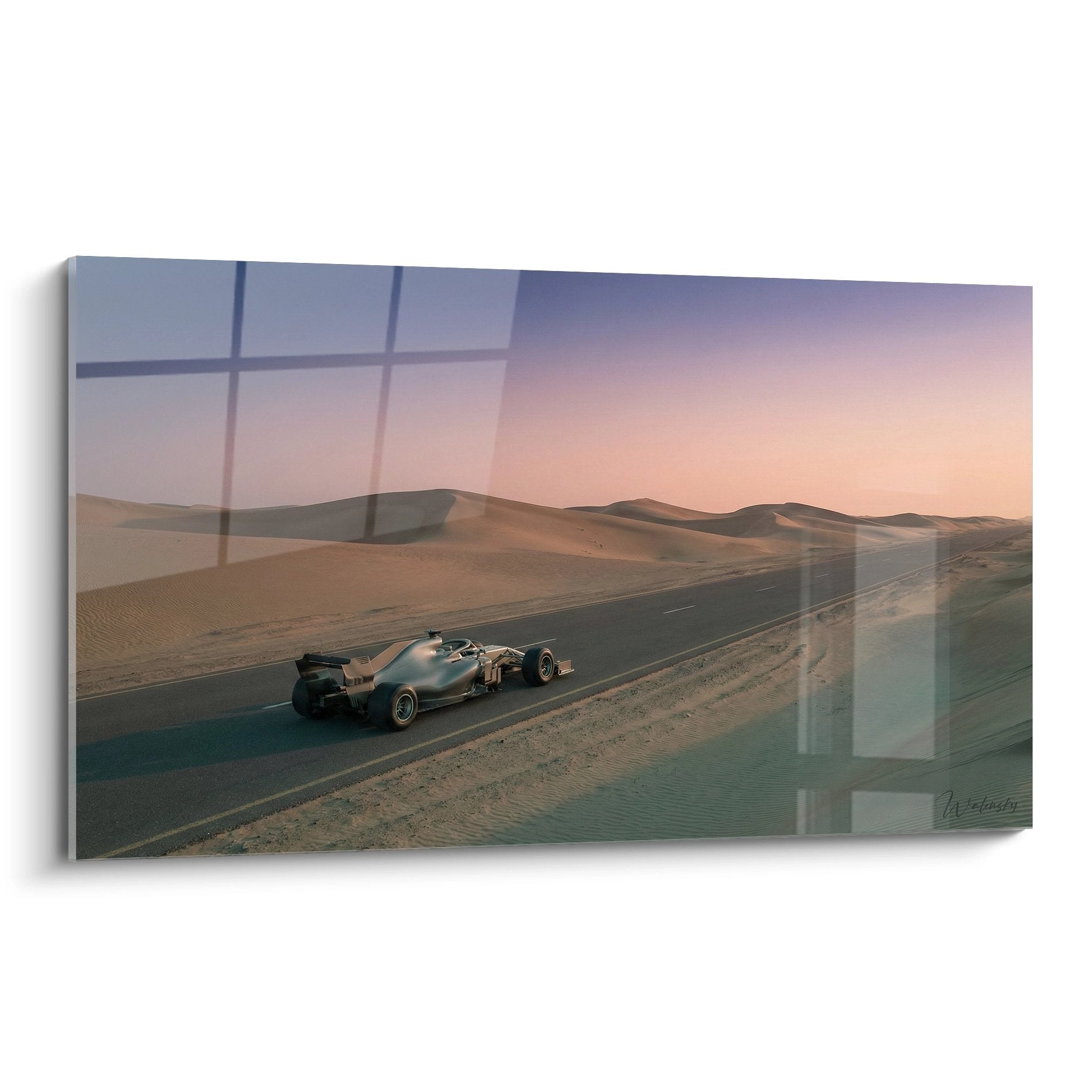 Tableau F1 monoplace traversant route desert coucher soleil dunes sable art mural Formule 1 moderne futuriste