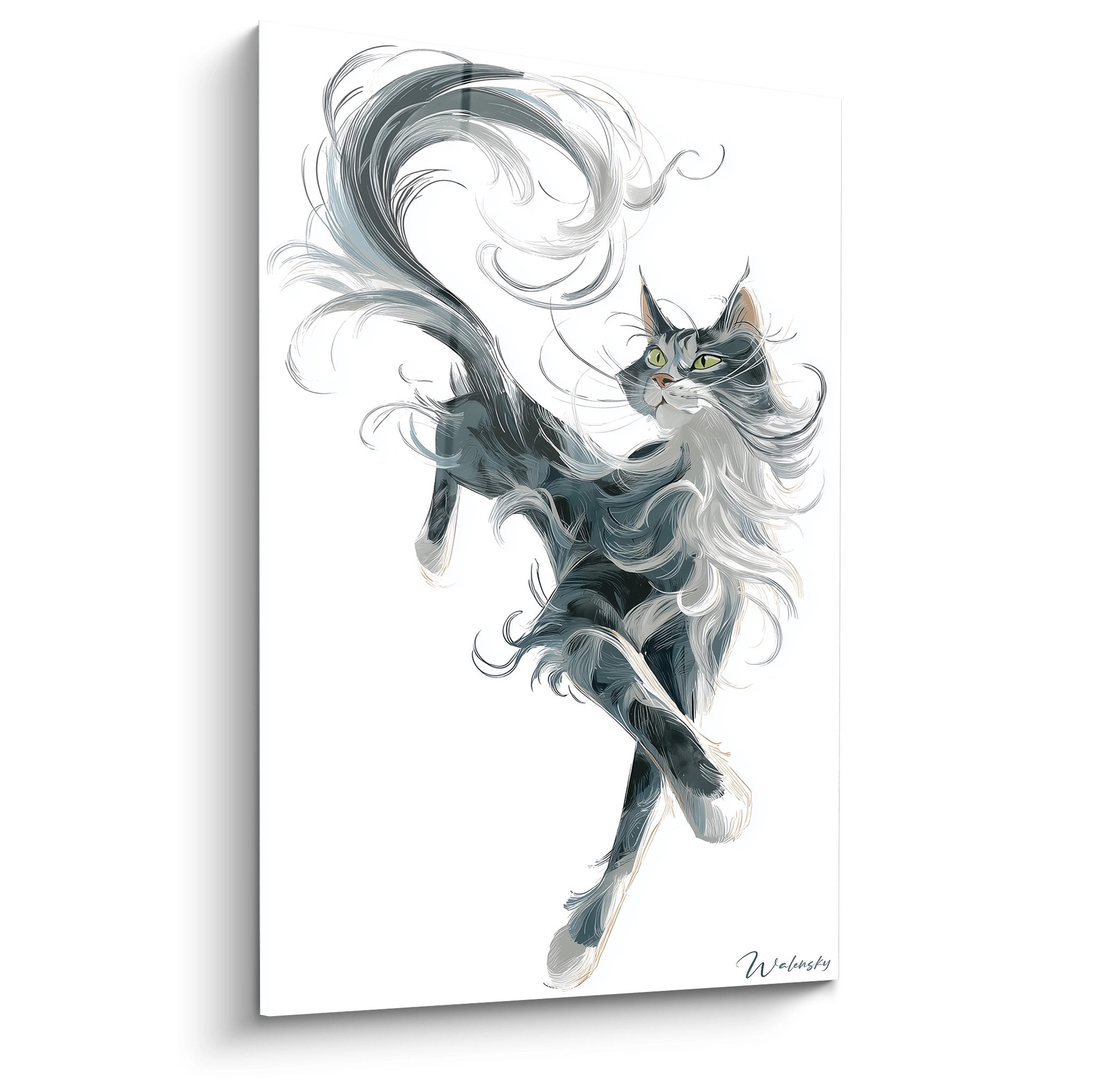 Quadro artistico di un gatto Maine Coon dai lunghi peli fluttuanti in una danza graziosa su sfondo bianco