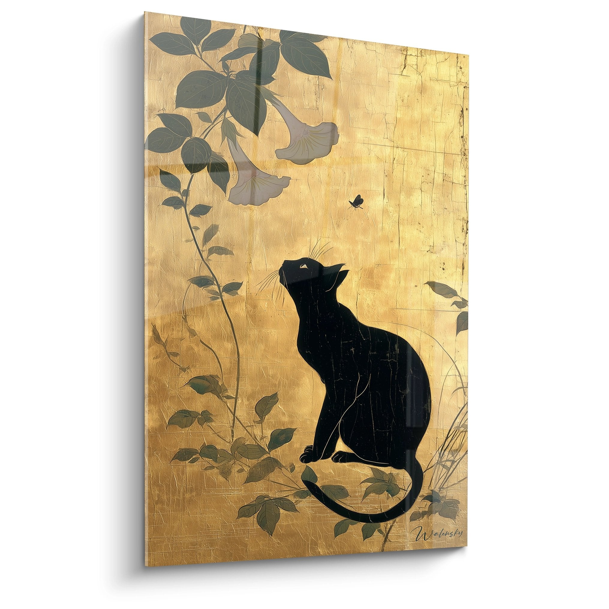 Quadro da parete gatto nero stile asiatico su sfondo dorato con motivi floreali e farfalla