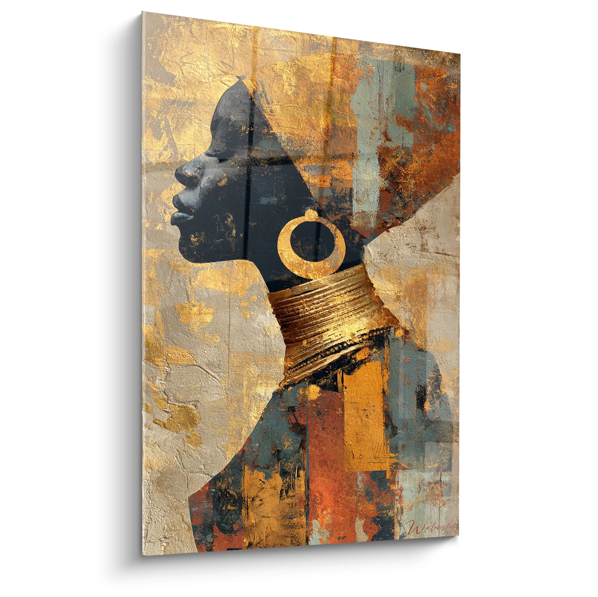 Quadro astratto che rappresenta un profilo africano con dorature e texture contemporanee su tela