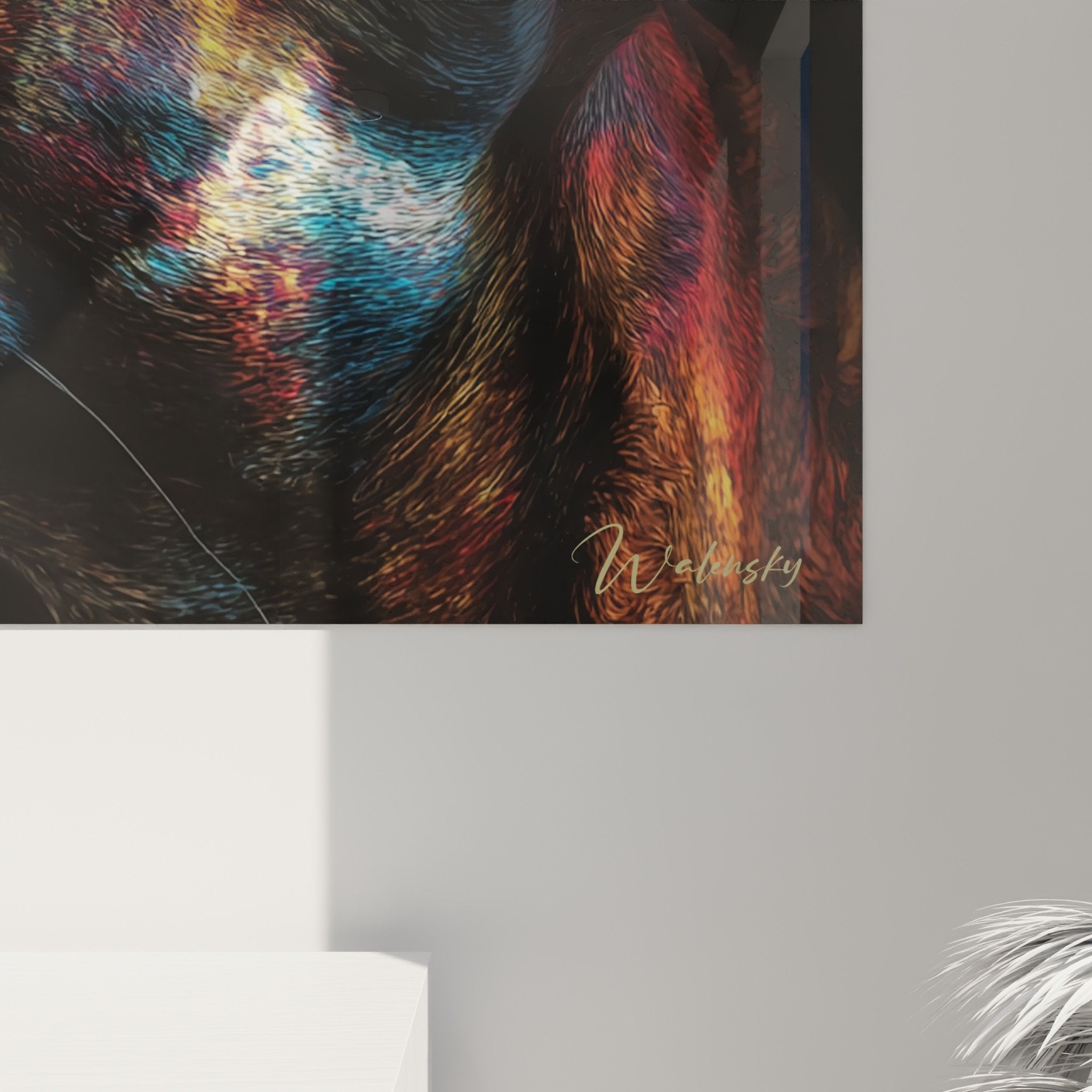 Belgischer Schäferhund Malinois Kunstdruck in Regenbogenoptik in elegantem modernem Wohnzimmer