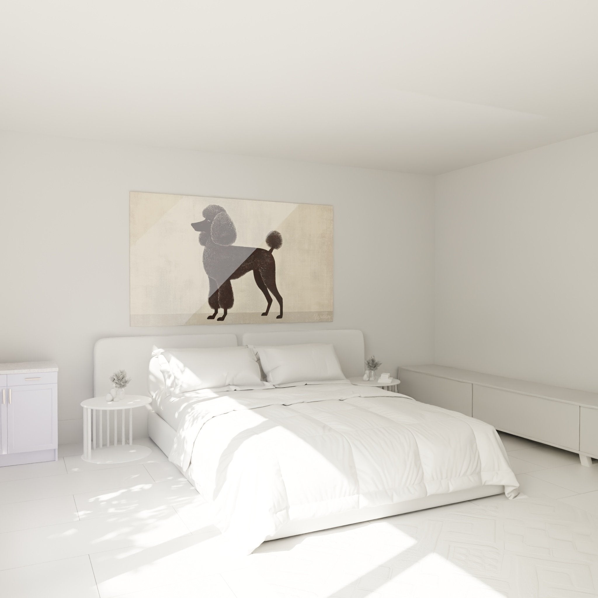 Dekoratives Pudel-Gemälde in Schwarz im modernen Schlafzimmer, beruhigende Atmosphäre mit Beige-Tönen und zeitgenössischen Möbeln