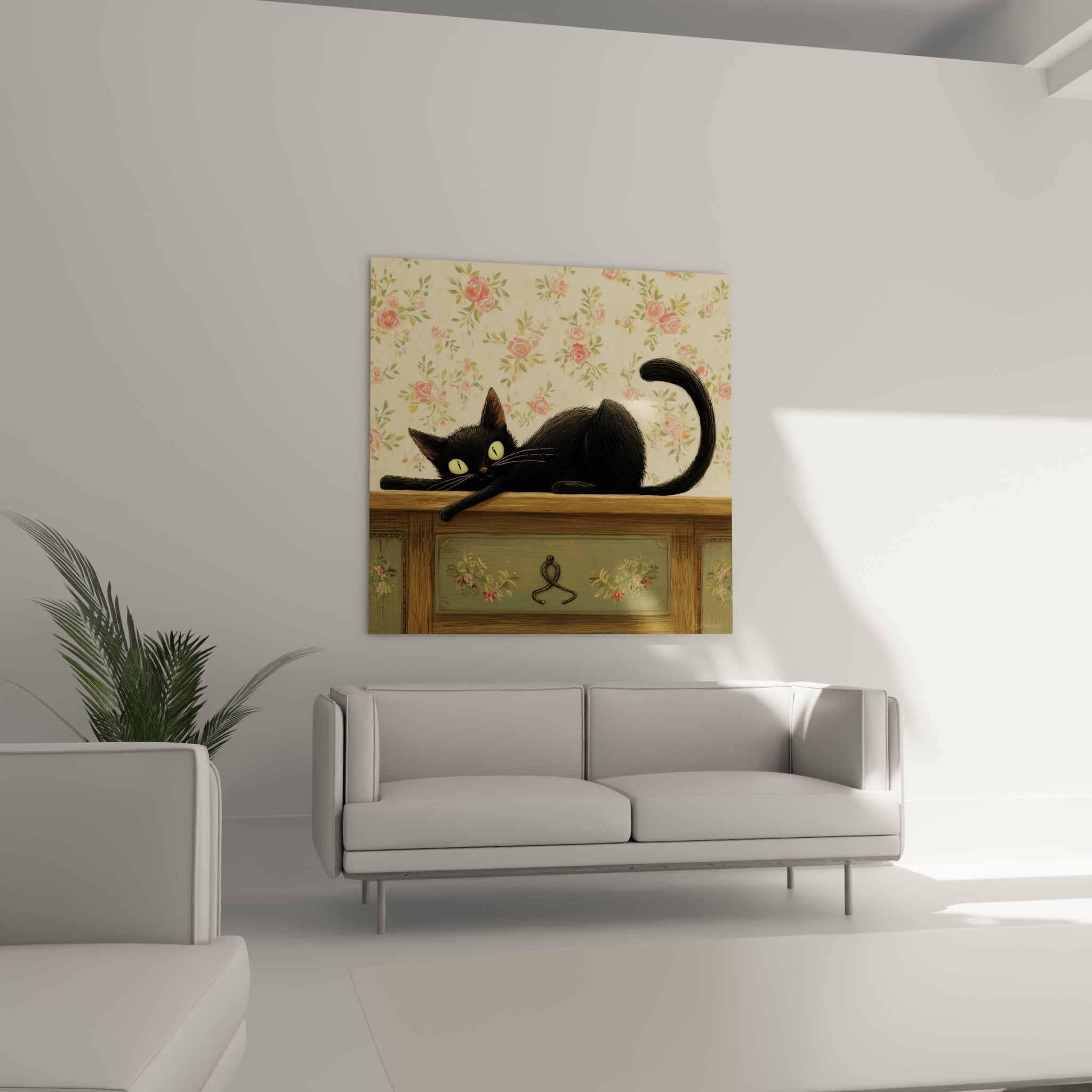 Gros plan chat noir Bombay yeux verts sur meuble ancien avec motifs floraux delicats style vintage