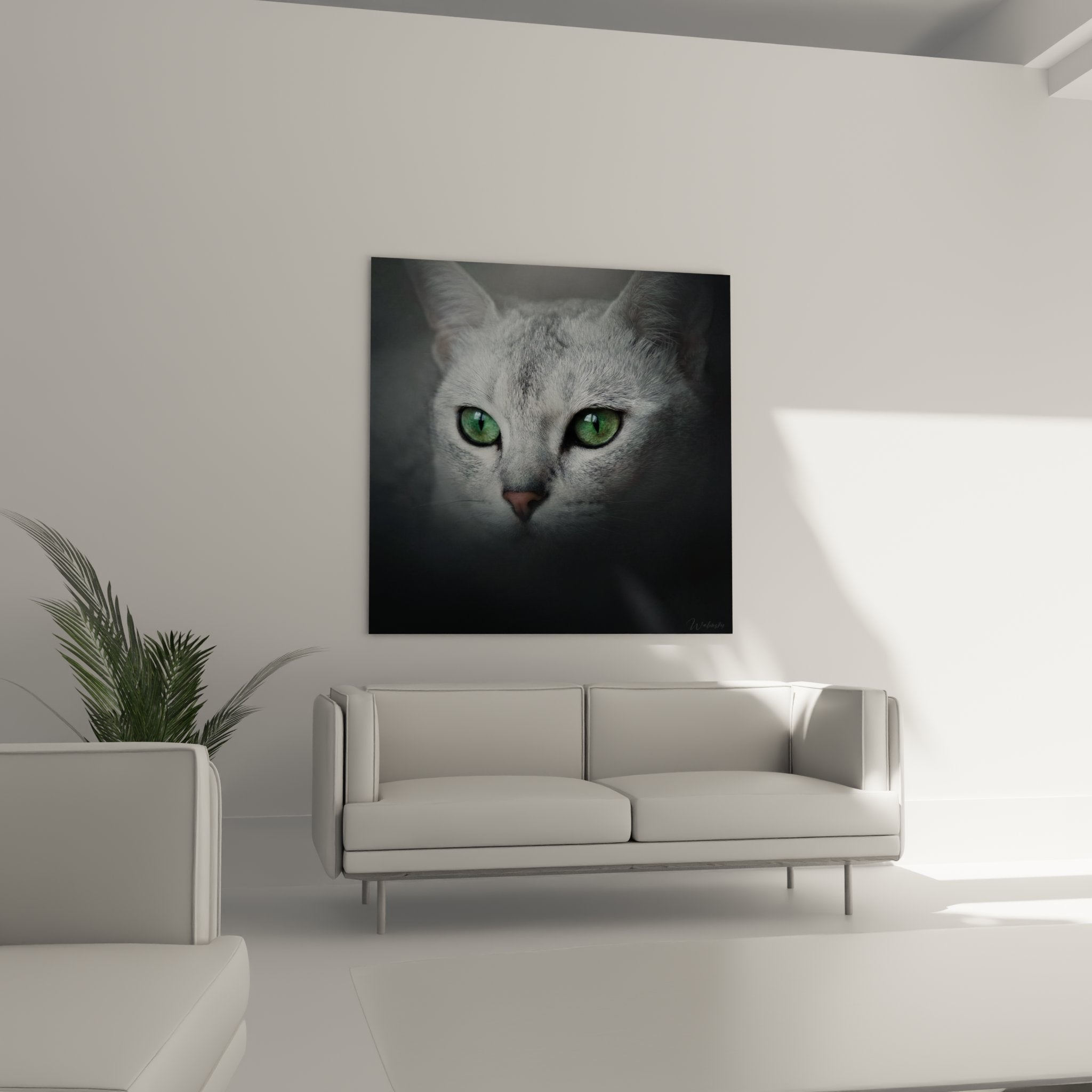 Dettaglio ravvicinato degli occhi verde smeraldo del gatto Burmilla, sguardo intenso e affascinante su tela artistica da parete