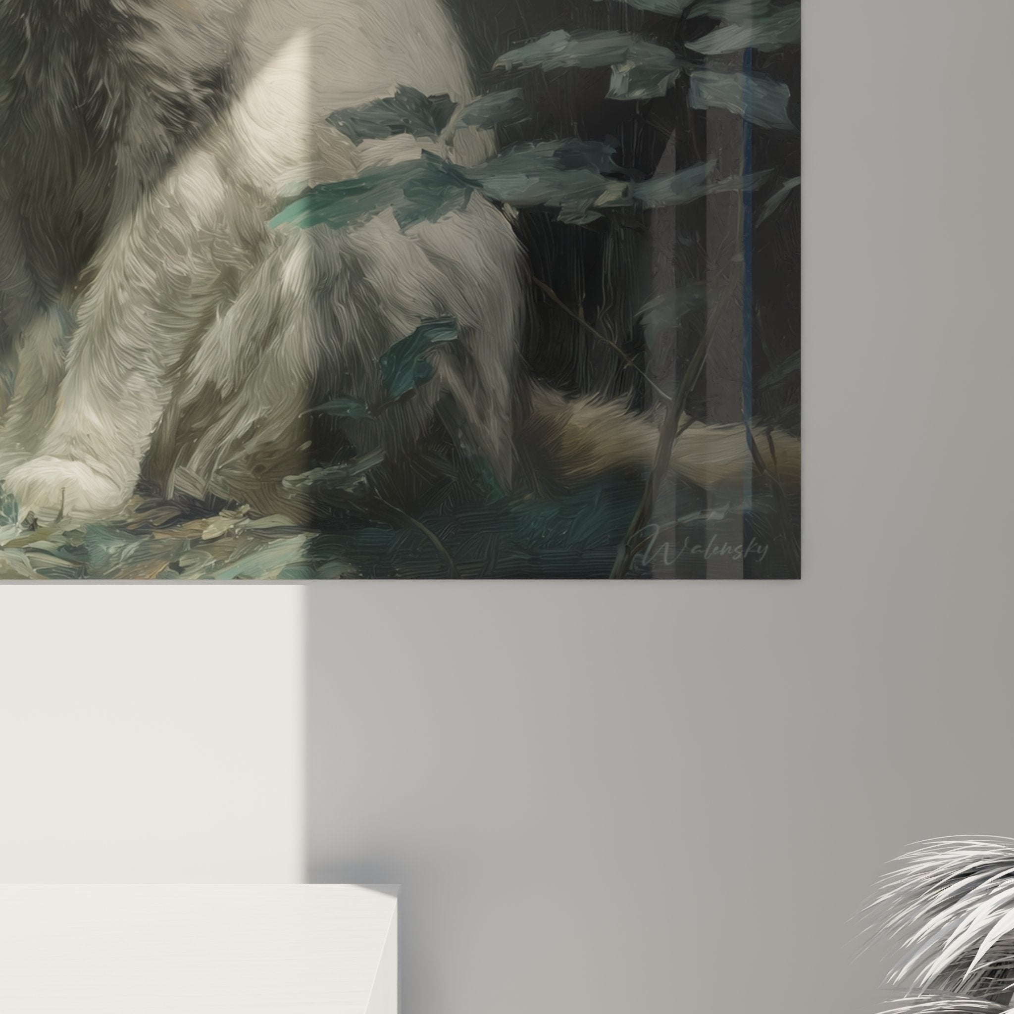 Vista generale quadro murale gatto Burmilla in salotto moderno, decorazione murale elegante e sofisticata