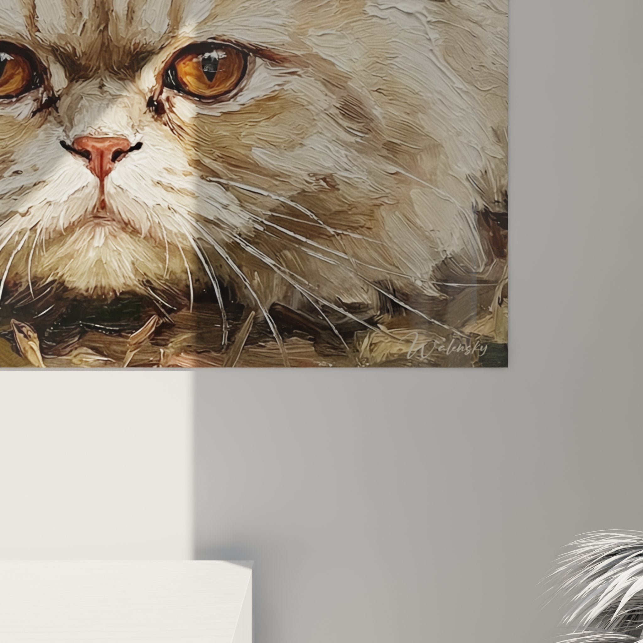 Vue ensemble tableau chat Persan dans intérieur contemporain, décoration murale artistique