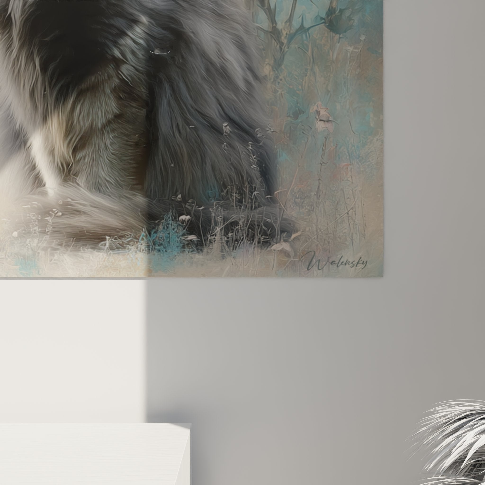 Vista d'insieme del quadro murale gatto Turkish Angora in un interno moderno con decorazione murale elegante