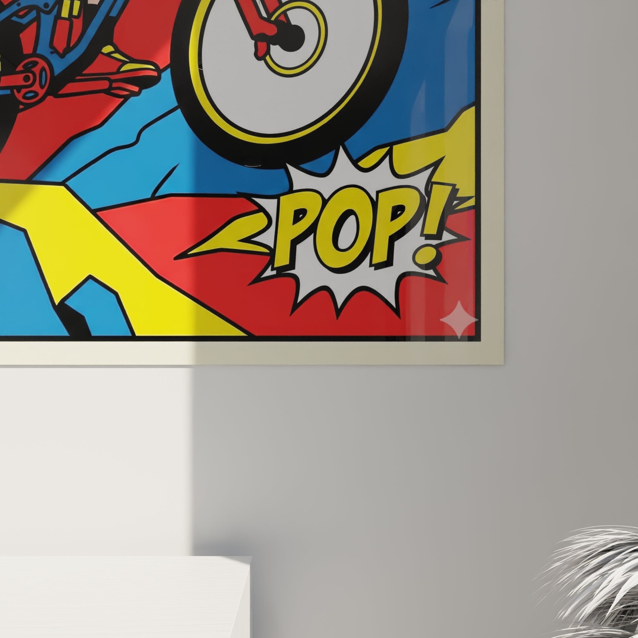 Vue d'ensemble tableau VTT pop art mural, style comic book avec cycliste en action, décoration sport moderne