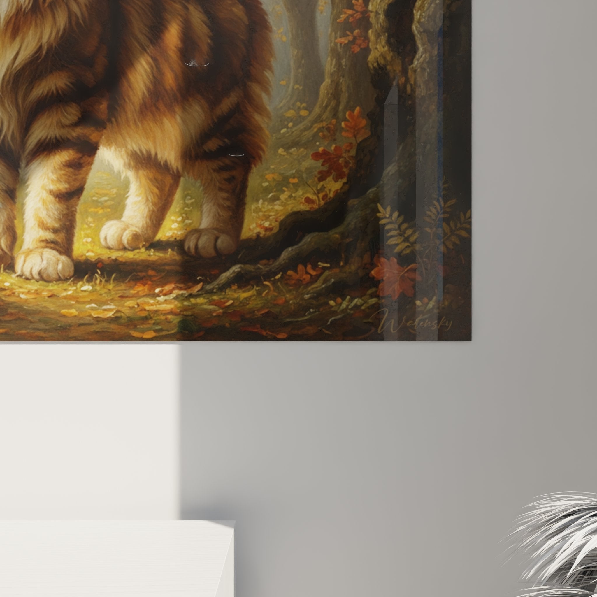 Vista d'insieme quadro Maine Coon foresta incantata luce filtrata atmosfera fiabesca