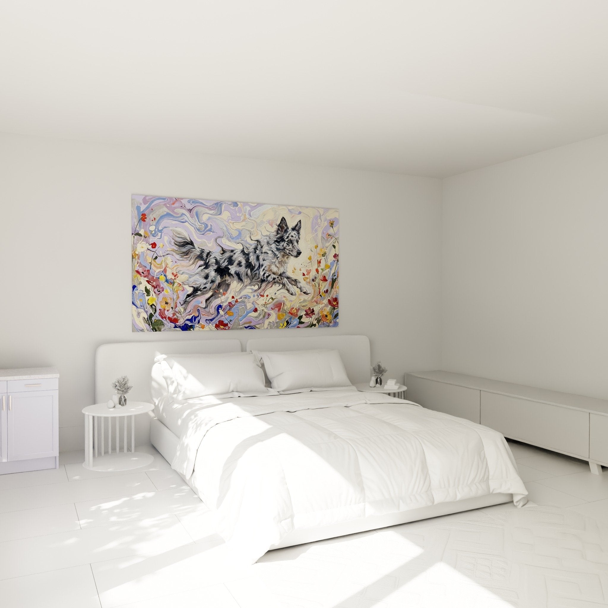Wanddekoration Schlafzimmer mudi dynamisch umgeben von violetten Voluten und mehrfarbigen Blüten auf heller Wand