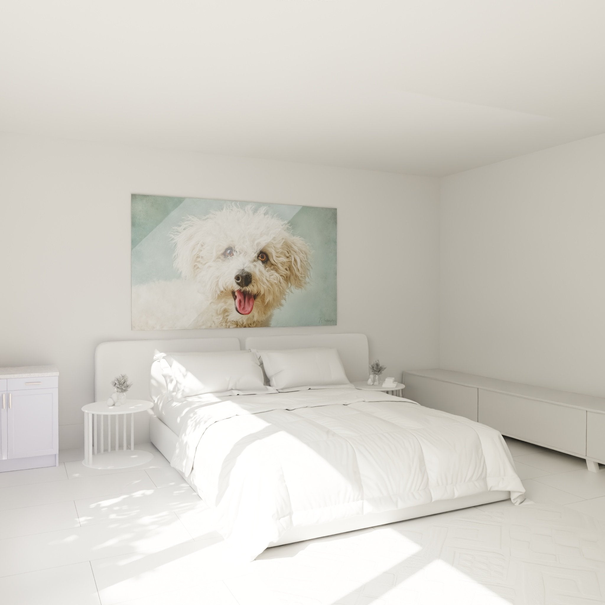 Bichon Frisé Gemälde weißer lächelnder Hund im modernen Schlafzimmer, Wanddekoration Hund mit goldenen Augen