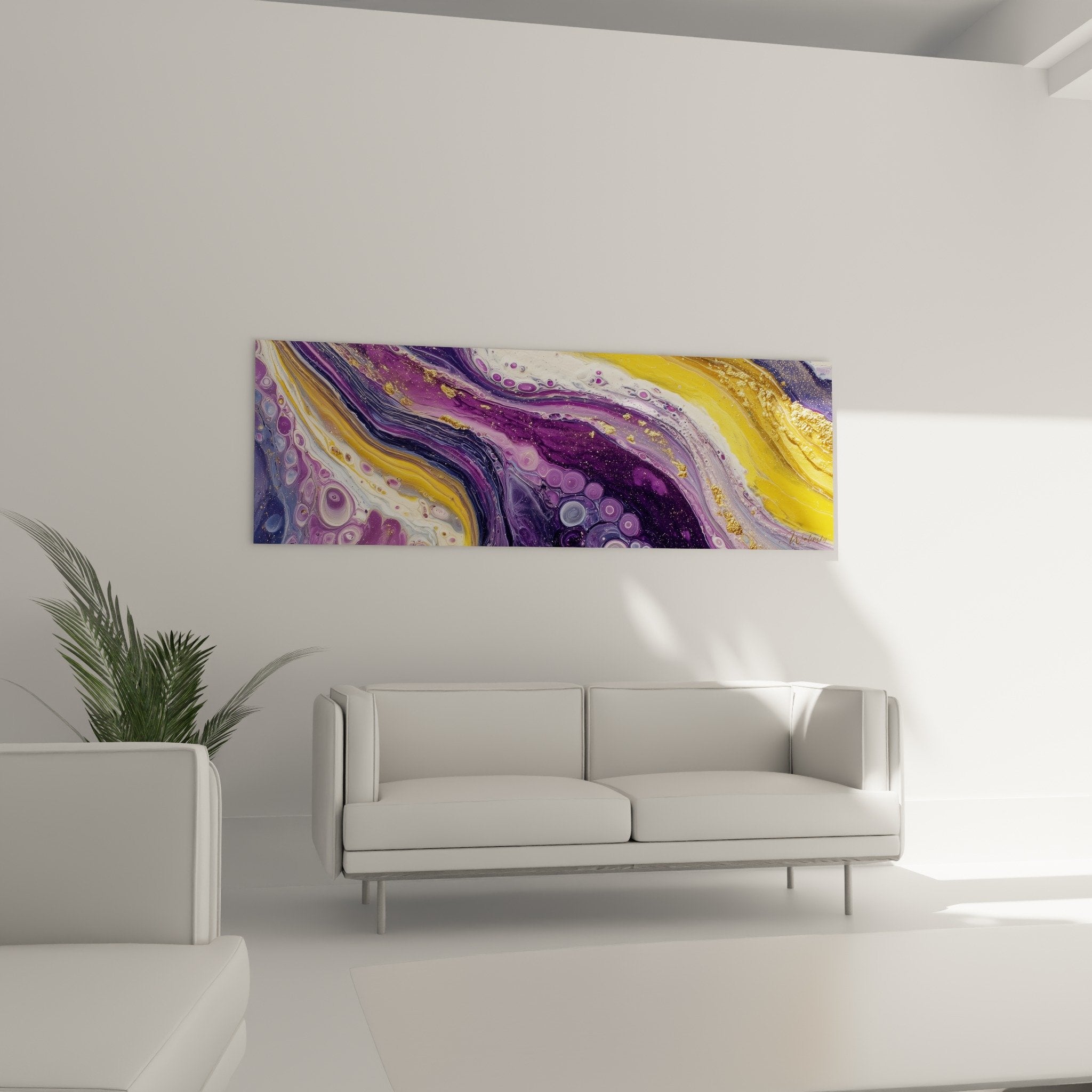 Fluid purple paint texture detail with gold veins and bubbles - Feng shui Southeast Wood