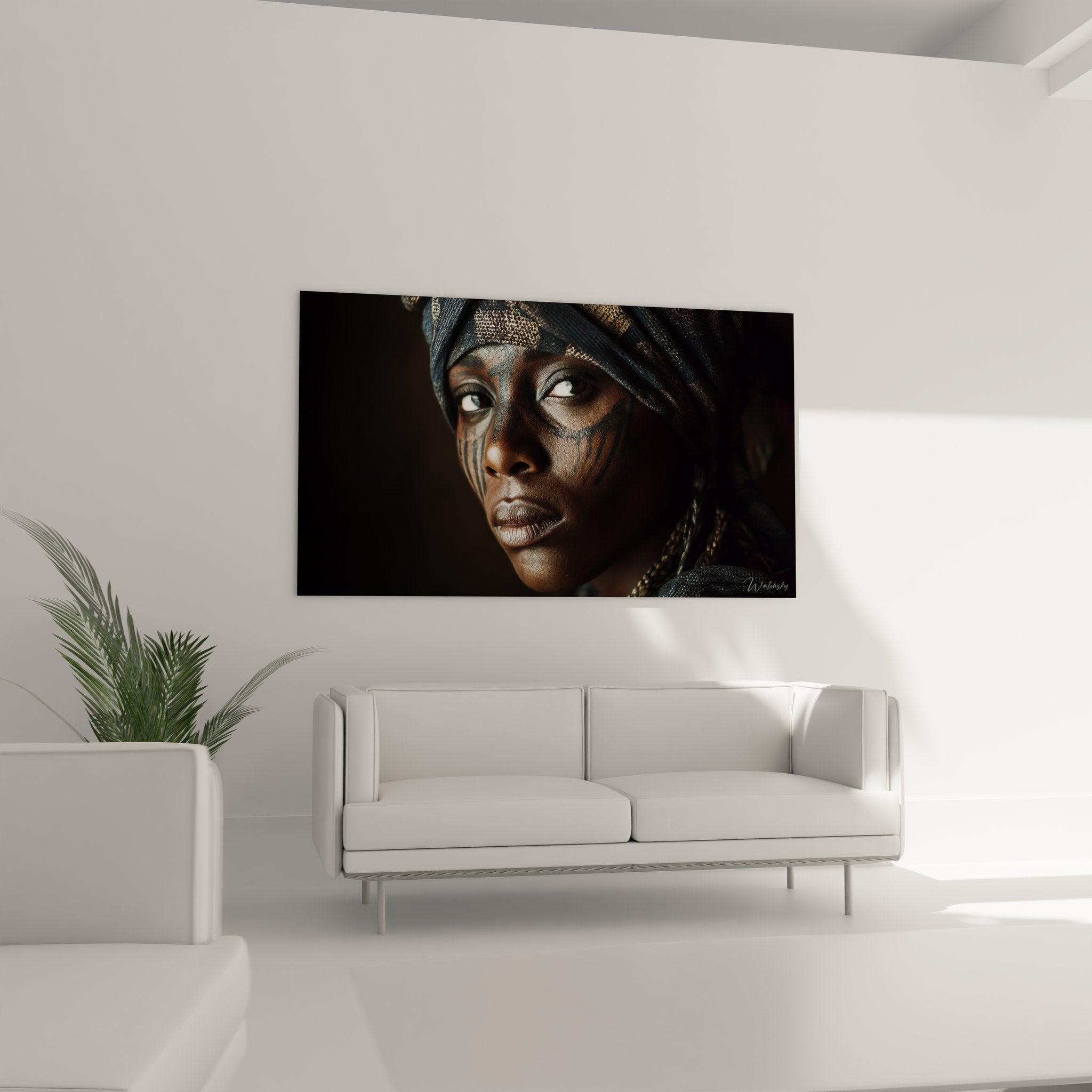 Gros plan tableau femme africaine peintures tribales, détails motifs traditionnels et yeux blancs