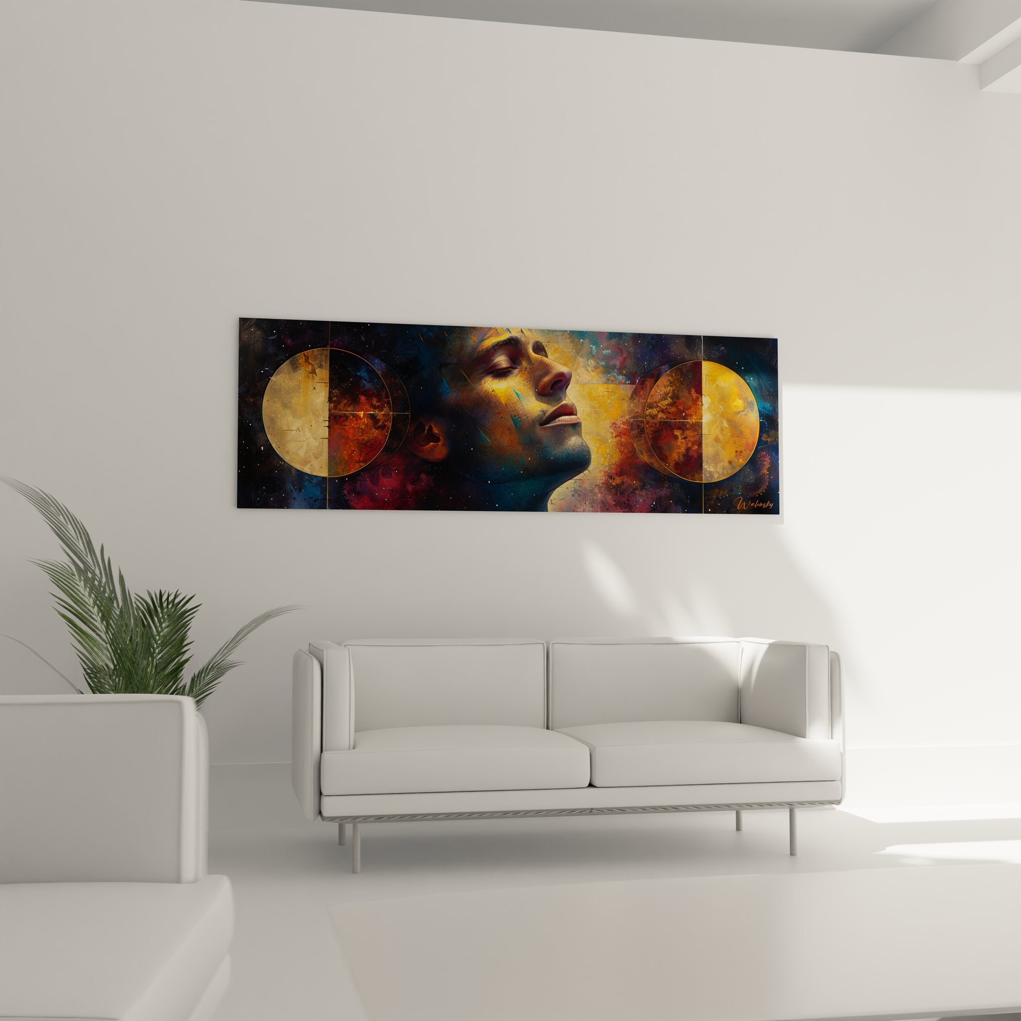 Gros plan du tableau portrait féminin abstrait montrant les détails dorés et les effets de texture cosmique