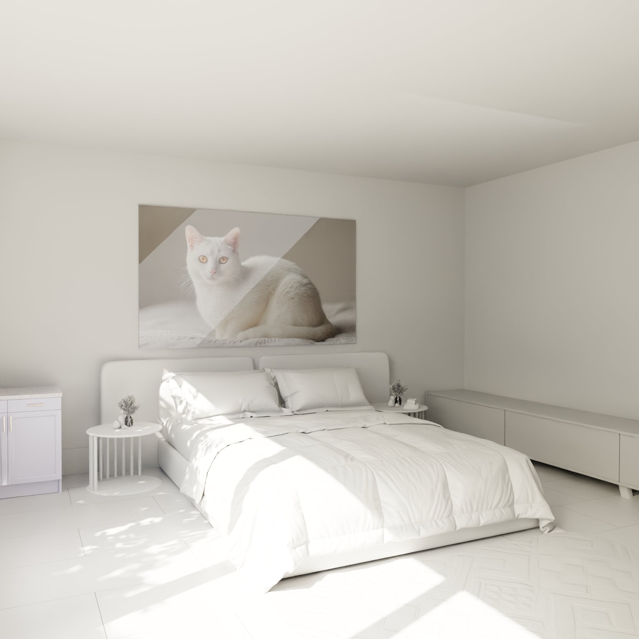 Décoration murale représentant un chat Burmilla blanc dans une chambre moderne aux tons neutres et apaisants