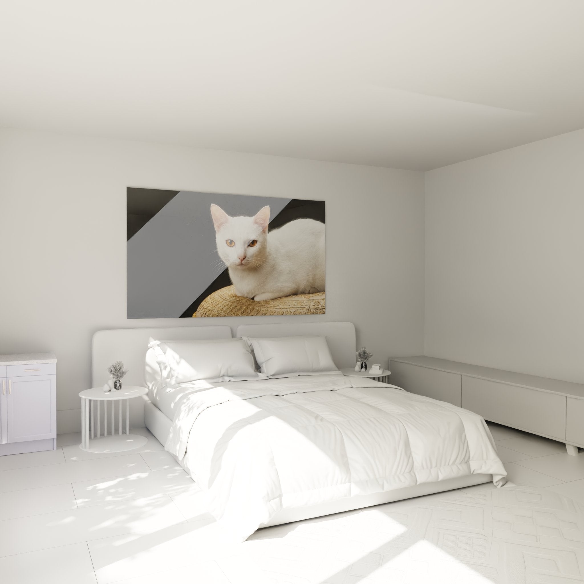 Décoration chambre avec tableau chat Khao Manee blanc, ambiance élégante et apaisante
