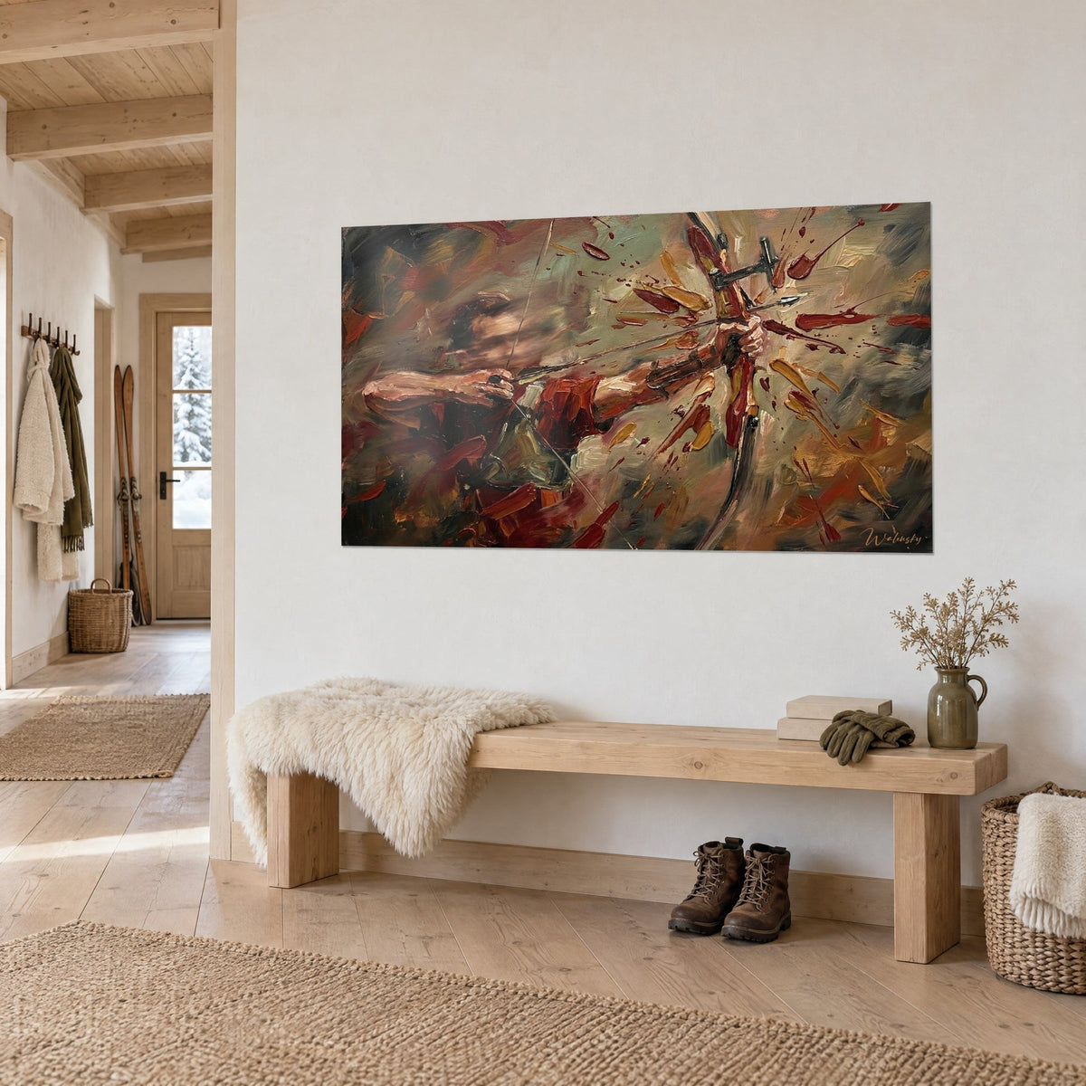 Tableau tireur à l'arc en pleine visée, coups de couteau bordeaux et vert olive, en trois-quarts dans une entrée en bois claire