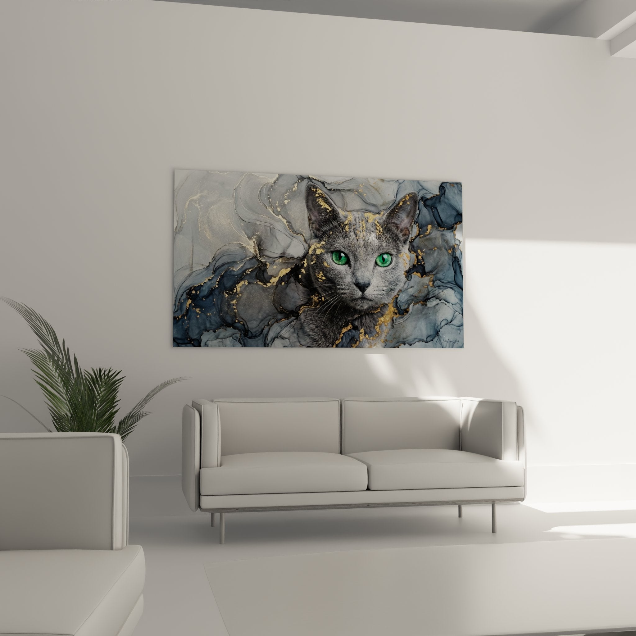 Primo piano quadro Russian Blue occhi smeraldo dettaglio bacino grigio texture marmo dorato effetto lussuoso