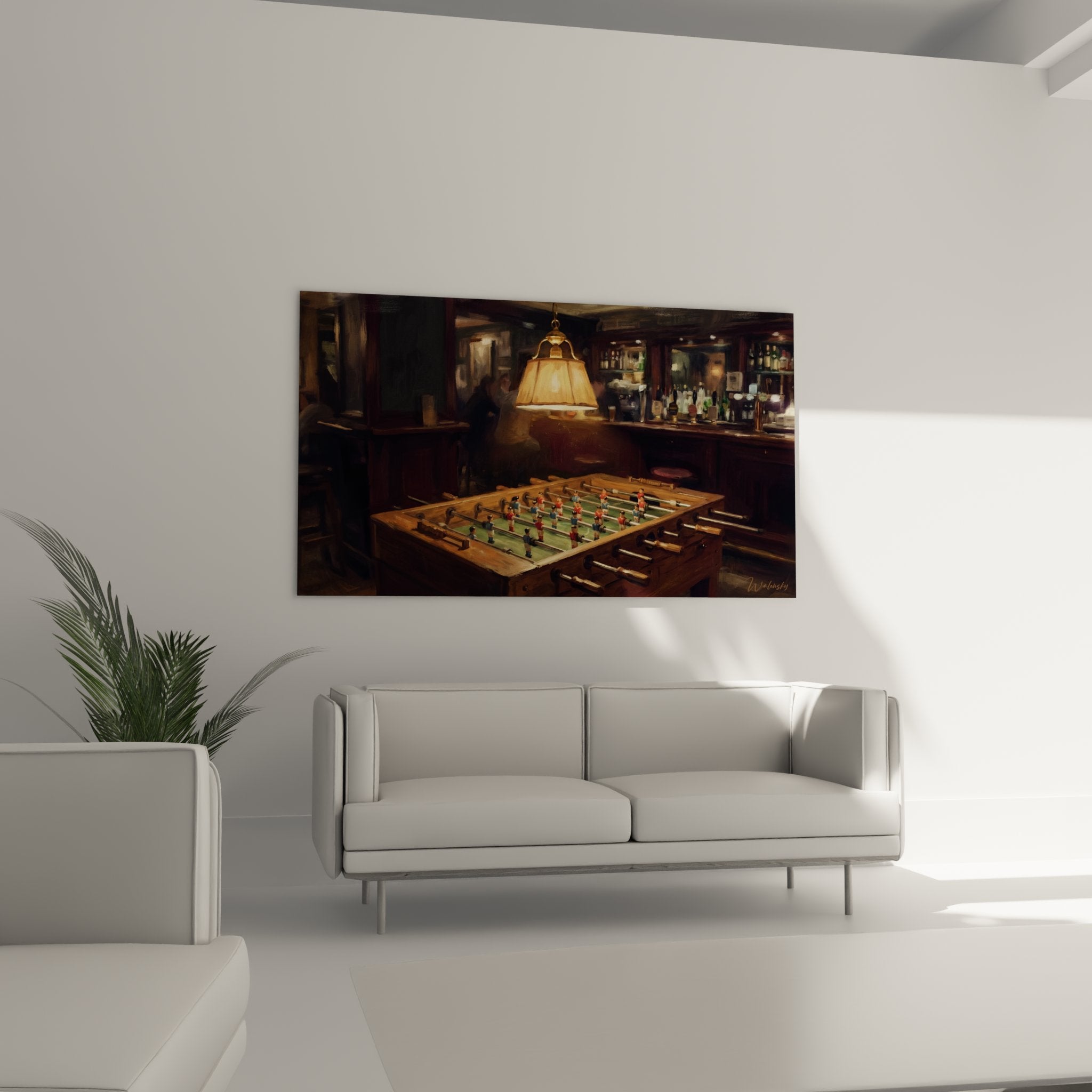 Detail baby-foot bois massif avec joueurs colores sur terrain vert, eclairage chaleureux