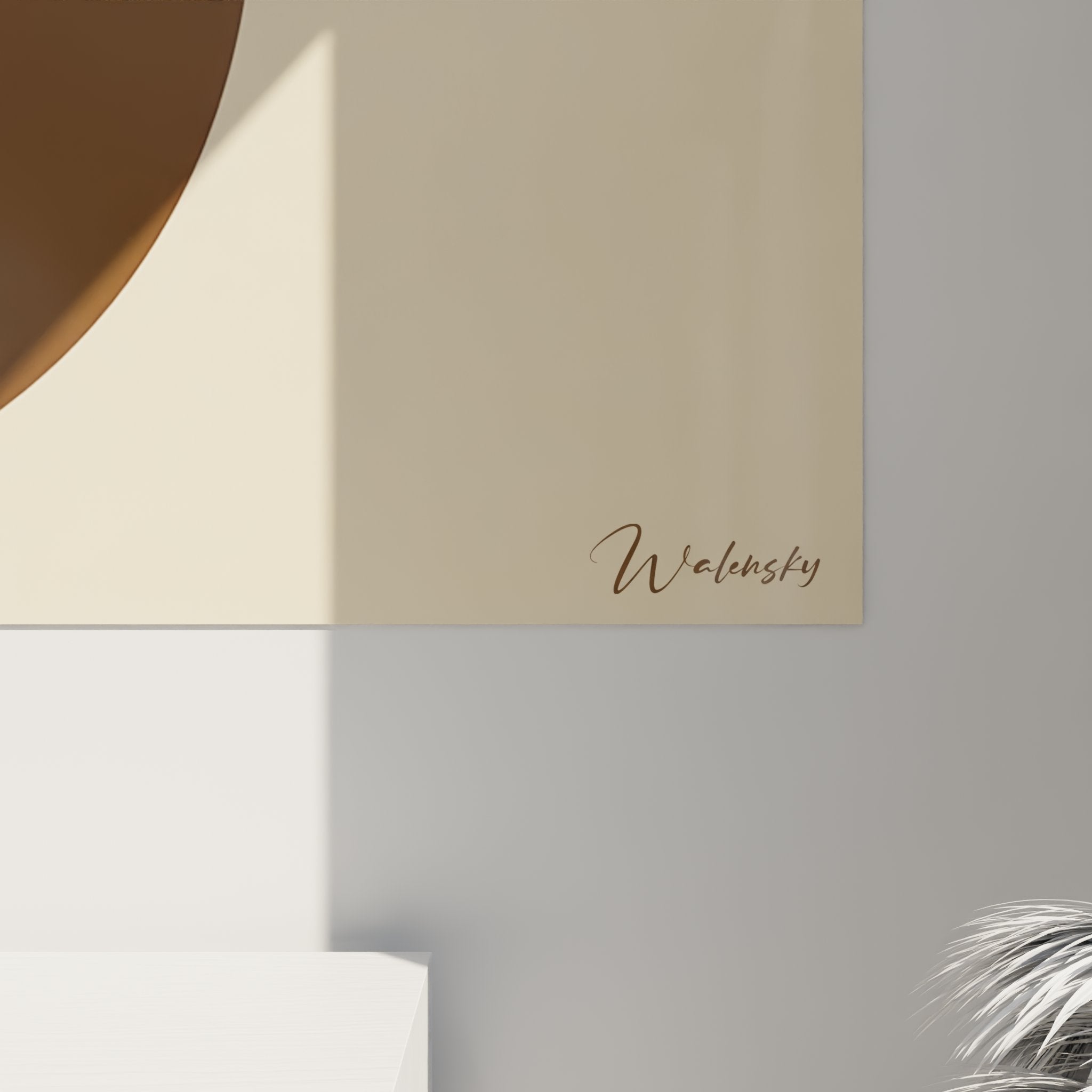 Vista complessiva quadro profilo africano in interno moderno, decorazione murale elegante e artistica