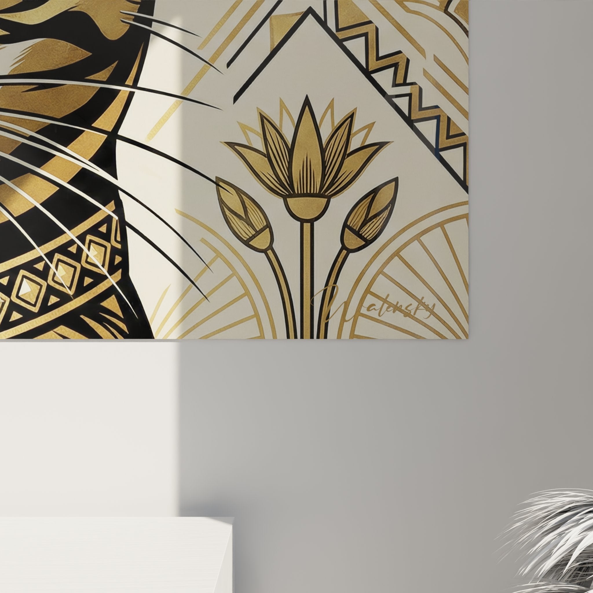 Vue ensemble tableau mural chat Bengal decoration art deco egyptien salon moderne couleurs or noir