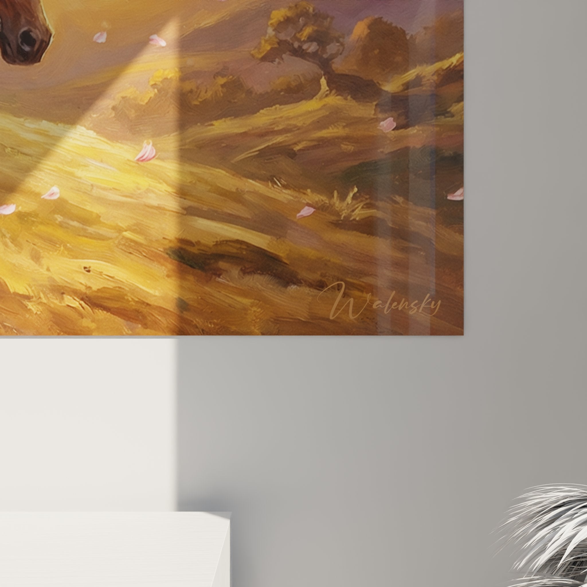 Vue d'ensemble du tableau mural archer samouraï dans salon moderne, ambiance chaleureuse