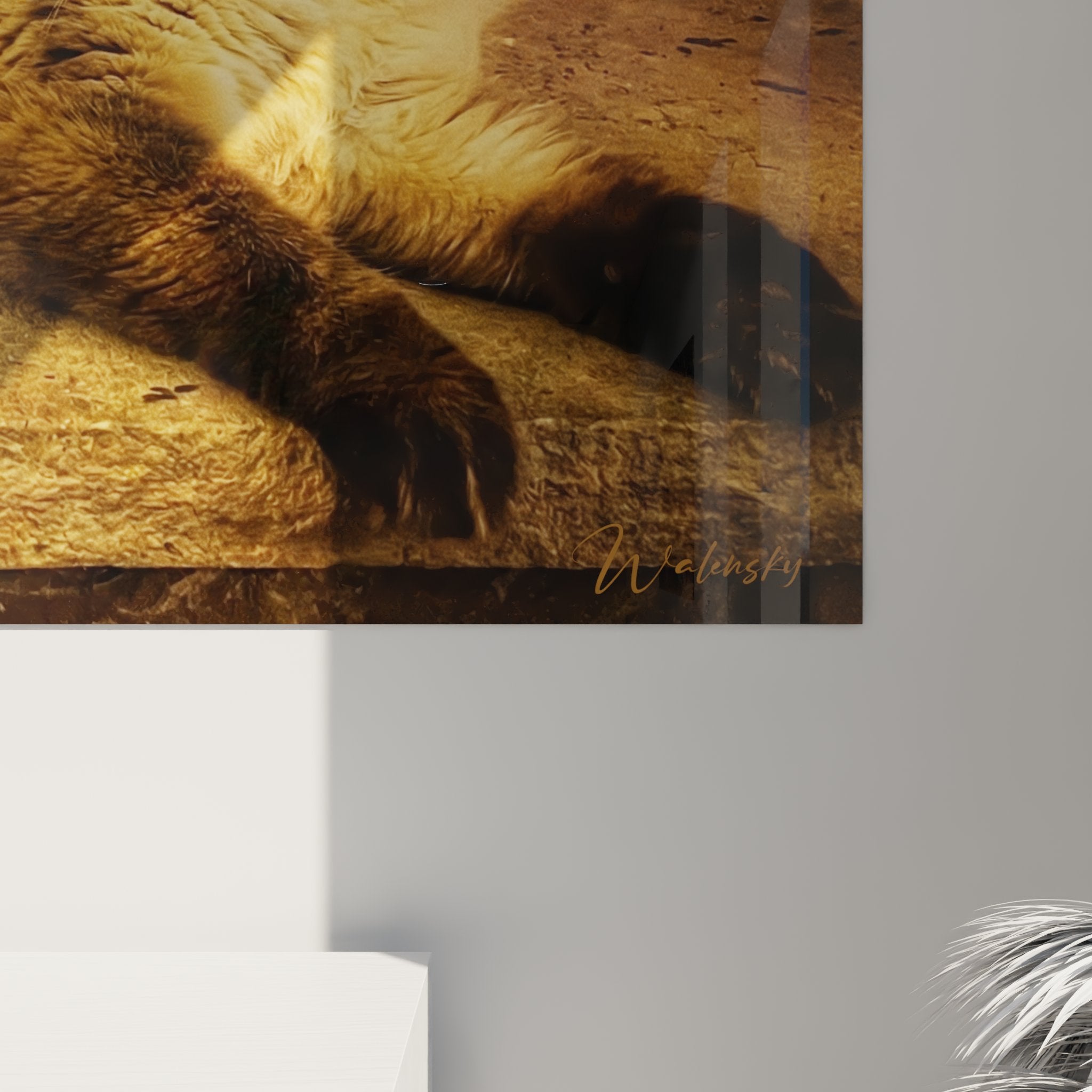 Vue d'ensemble tableau mural chat Himalayan au coin du feu dans salon avec décoration féline élégante