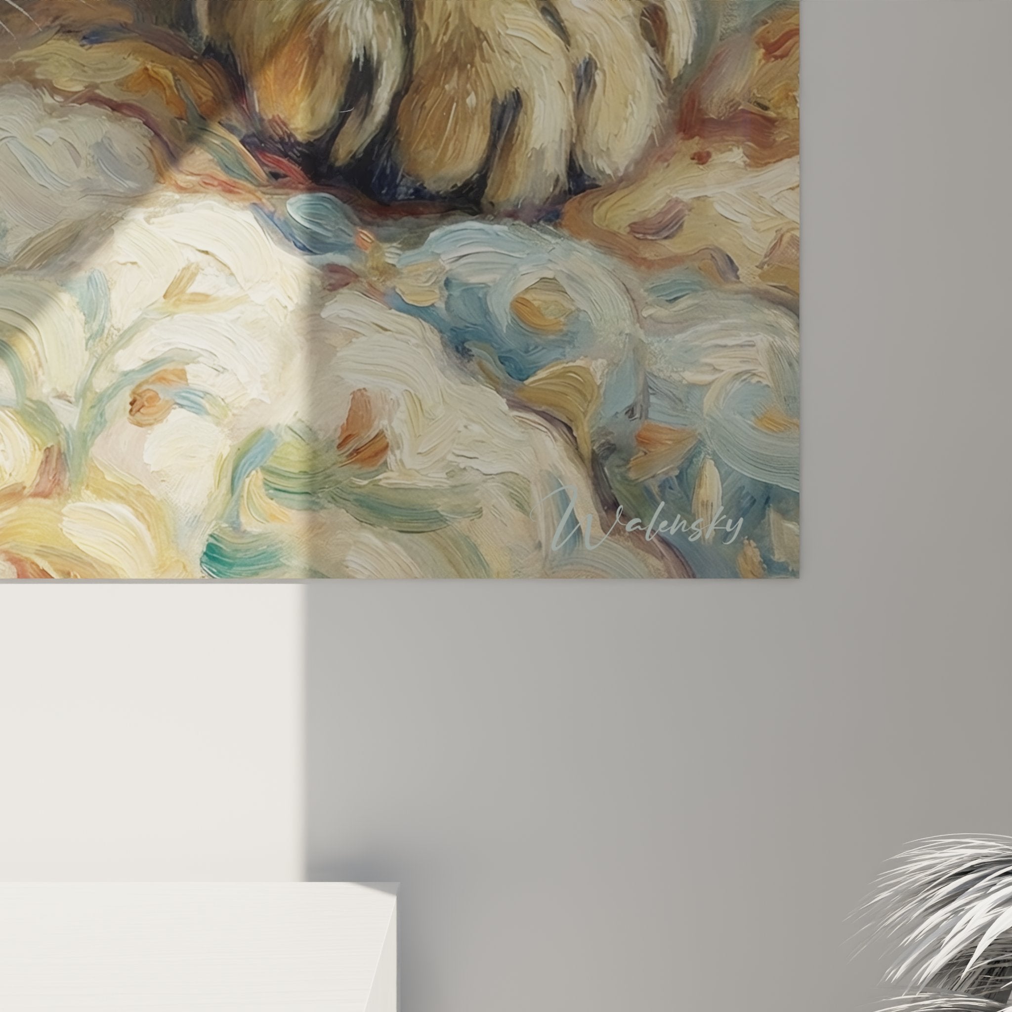 Vista completa quadro murale gatto Egyptian Mau in interiore moderno stile decorativo contemporaneo