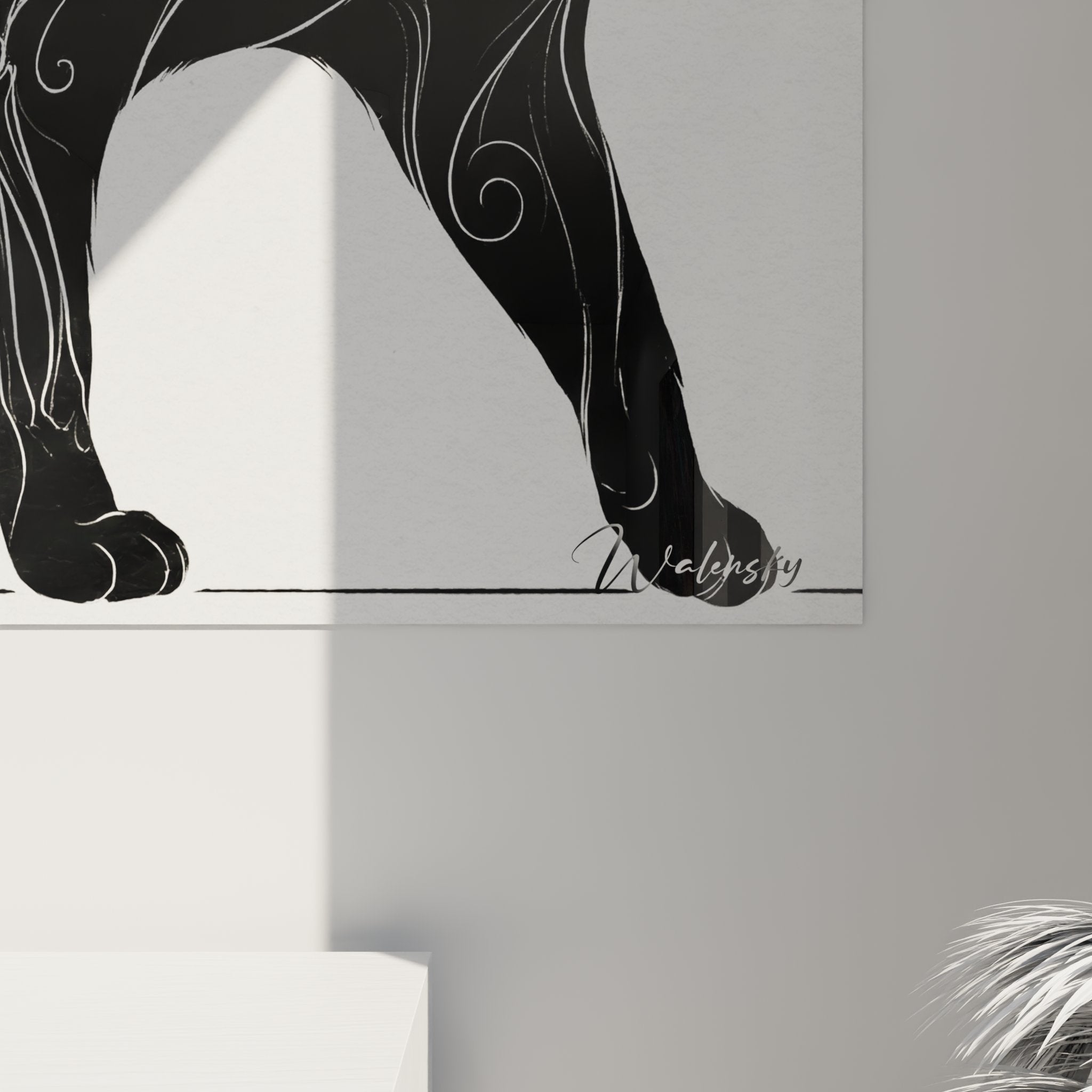 Vue ensemble tableau chat noir decoratif ornements style artistique moderne decoration interieur