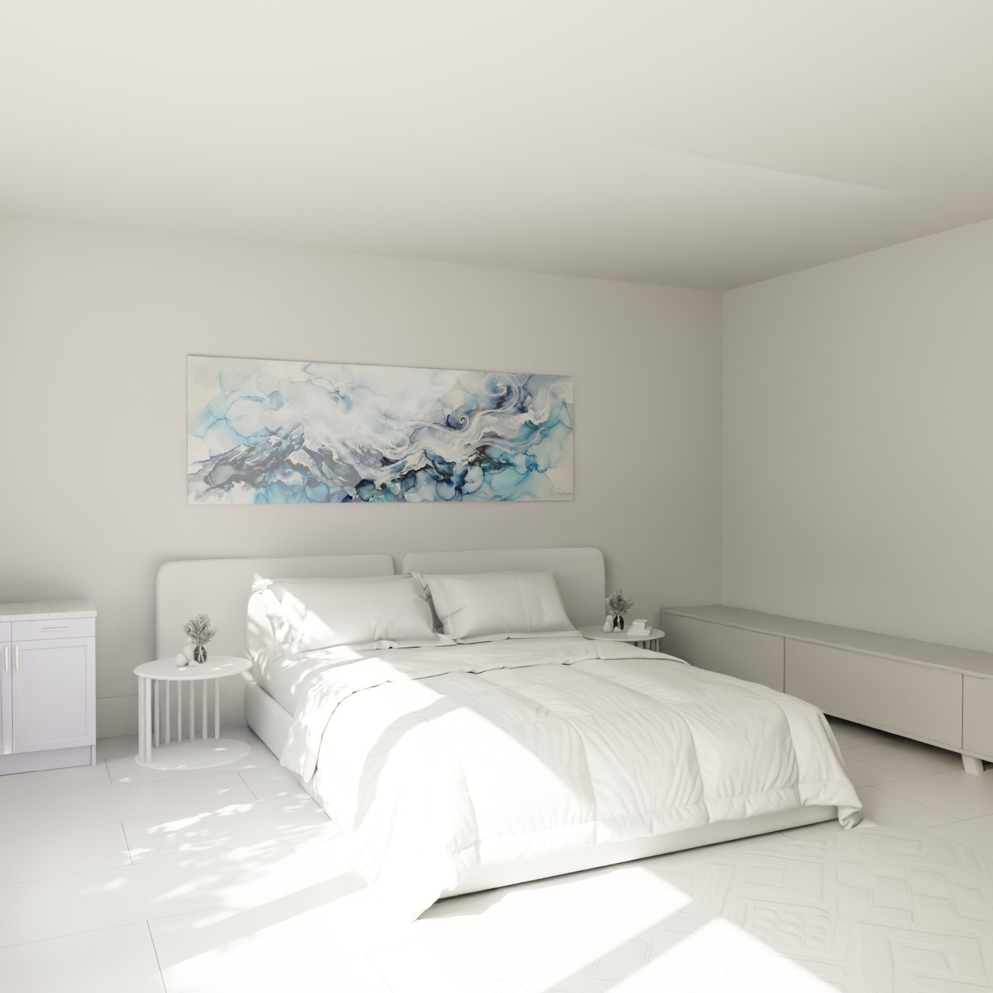 Tableau alpin aquarelle dans chambre moderne avec montagnes et nuages bleus ambiance sereine et apaisante