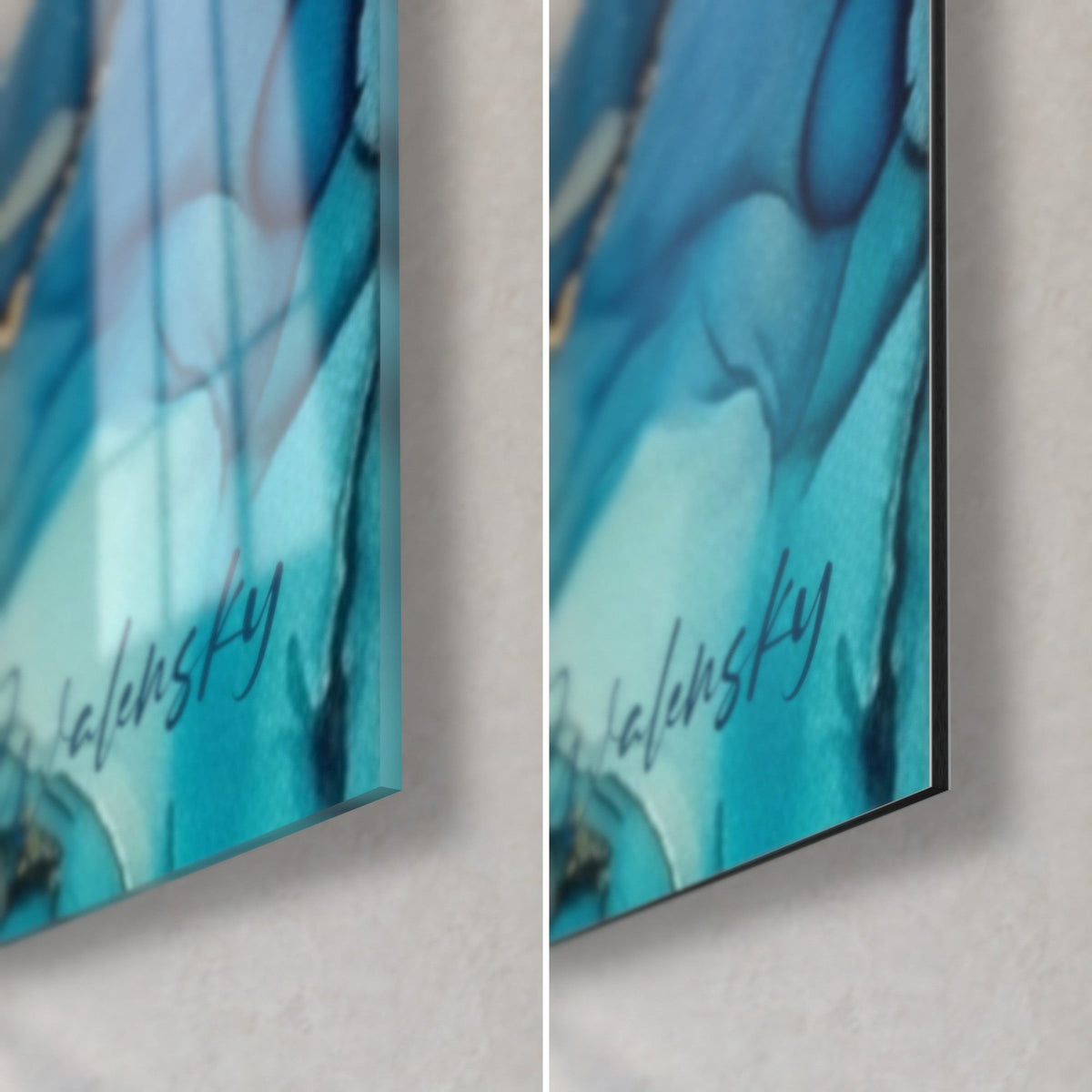 Tableau motomarine fendant l'eau, coin bas droit : verre brillant reflets turquoise à gauche, Dibond noir mat à droite