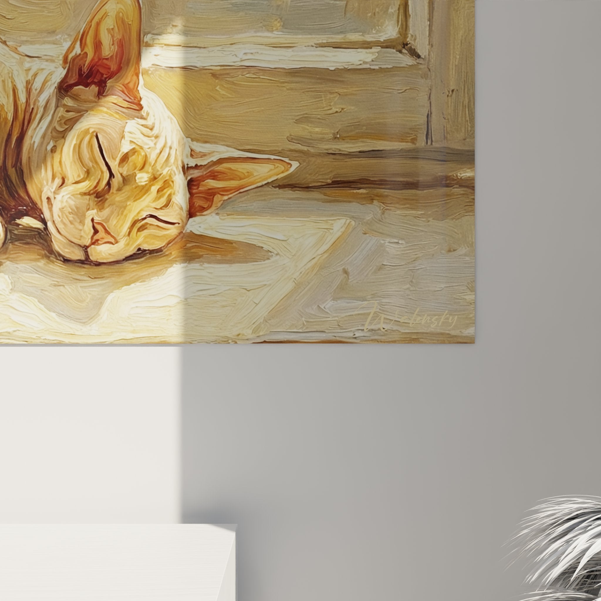 Vista d'insieme quadro gatto addormentato decorazione interiore tonalità calde collezione Peterbald