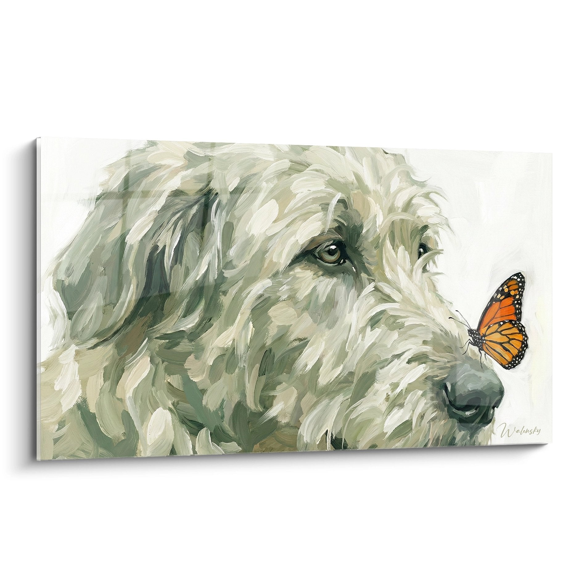 Portrait Irish Wolfhound teintes olive papillon monarque orange fond blanc style expressif contemporain